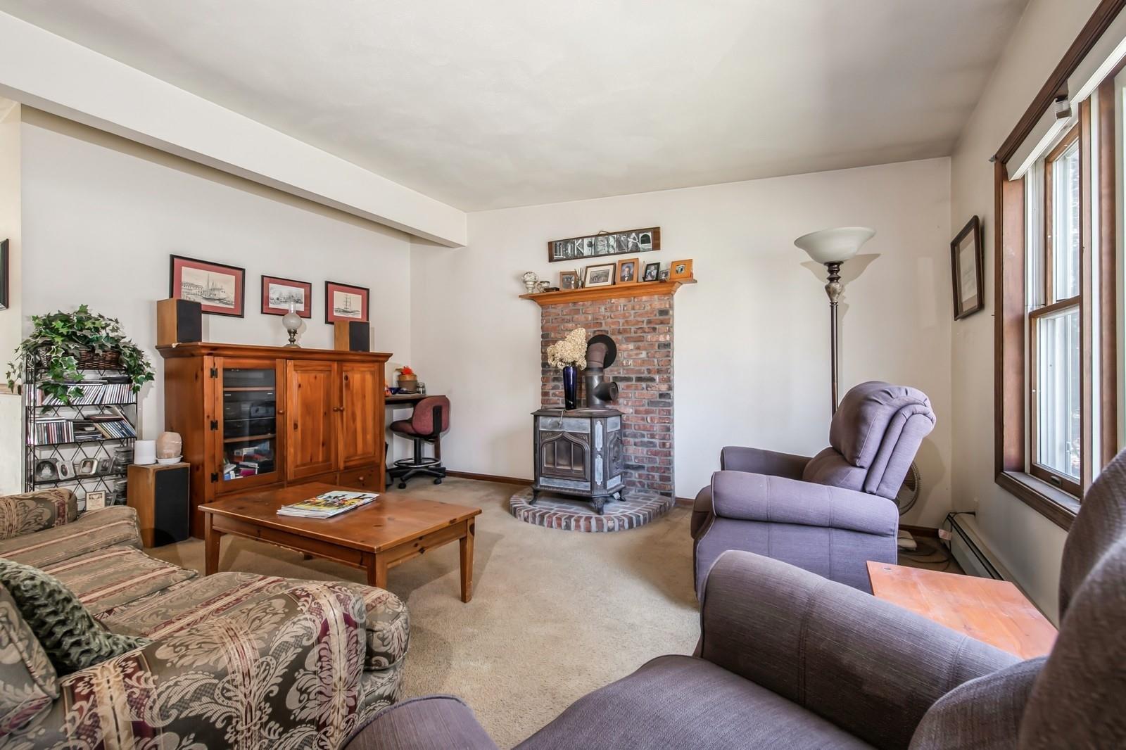 Single Family Bayview  Suffolk County, NY 11971, MLS-841740-5