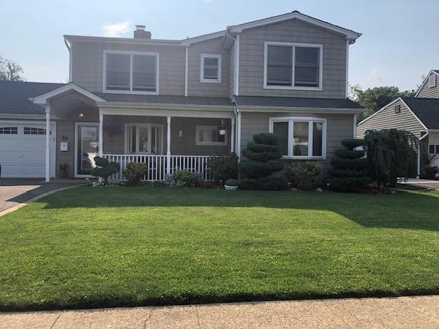 Single Family Raspberry  Nassau County, NY 11756, MLS-841763-2