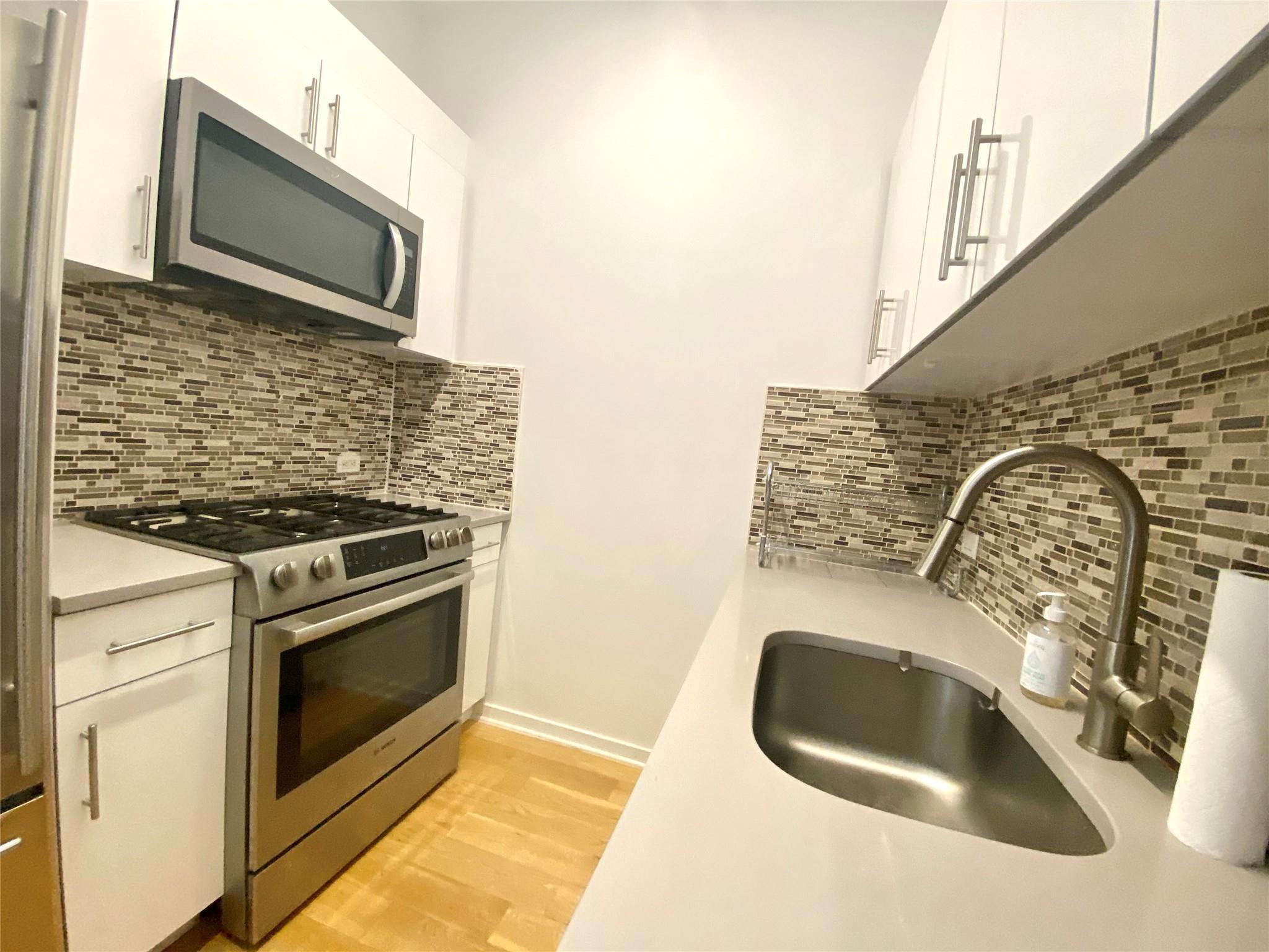Condo 52  Manhattan, NY 10019, MLS-841772-14