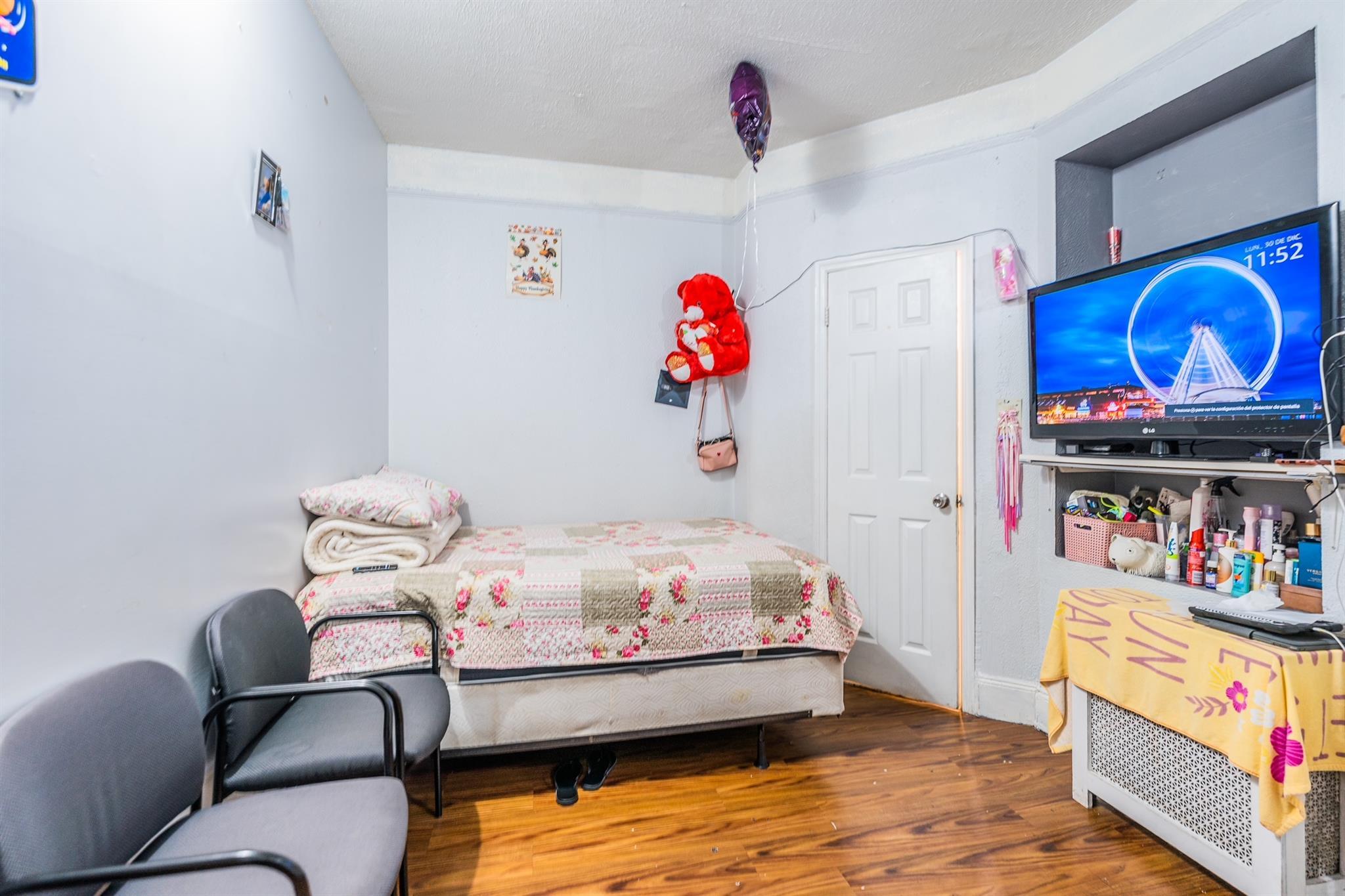 Single Family 34th Avenue  Queens, NY 11368, MLS-841776-17