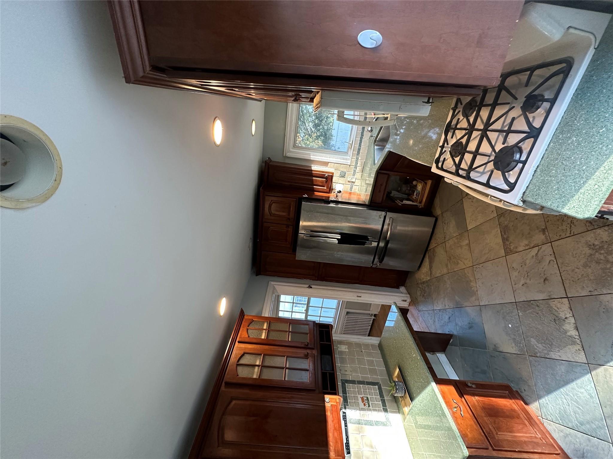 Single Family Baldwin  Nassau County, NY 11758, MLS-841784-2
