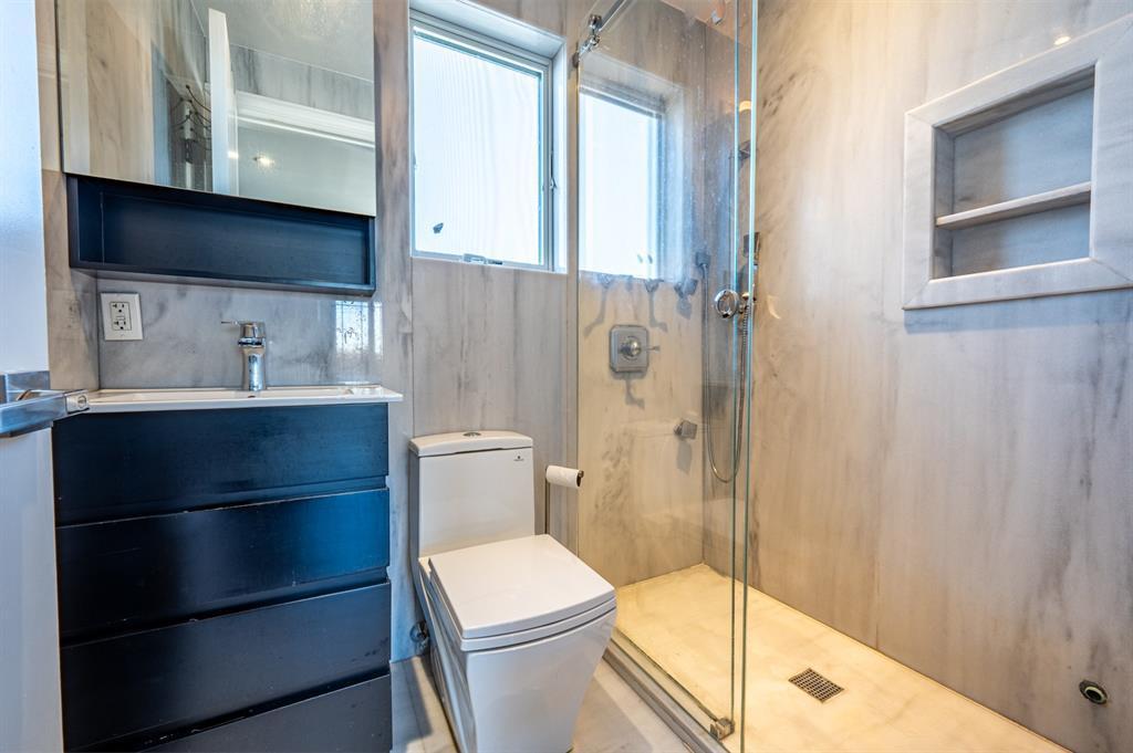 Single Family Tomlinson  Bronx, NY 10461, MLS-841791-15