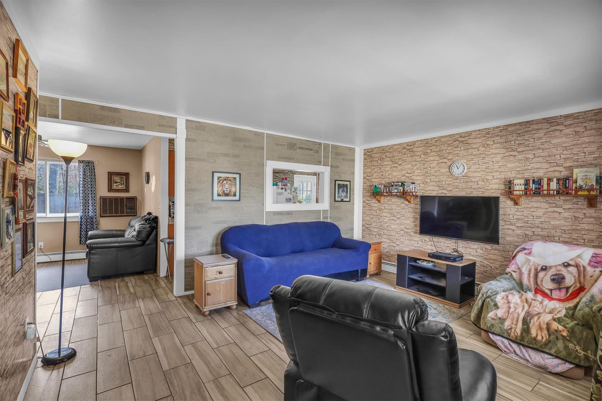 Single Family Auborn  Suffolk County, NY 11967, MLS-841796-7