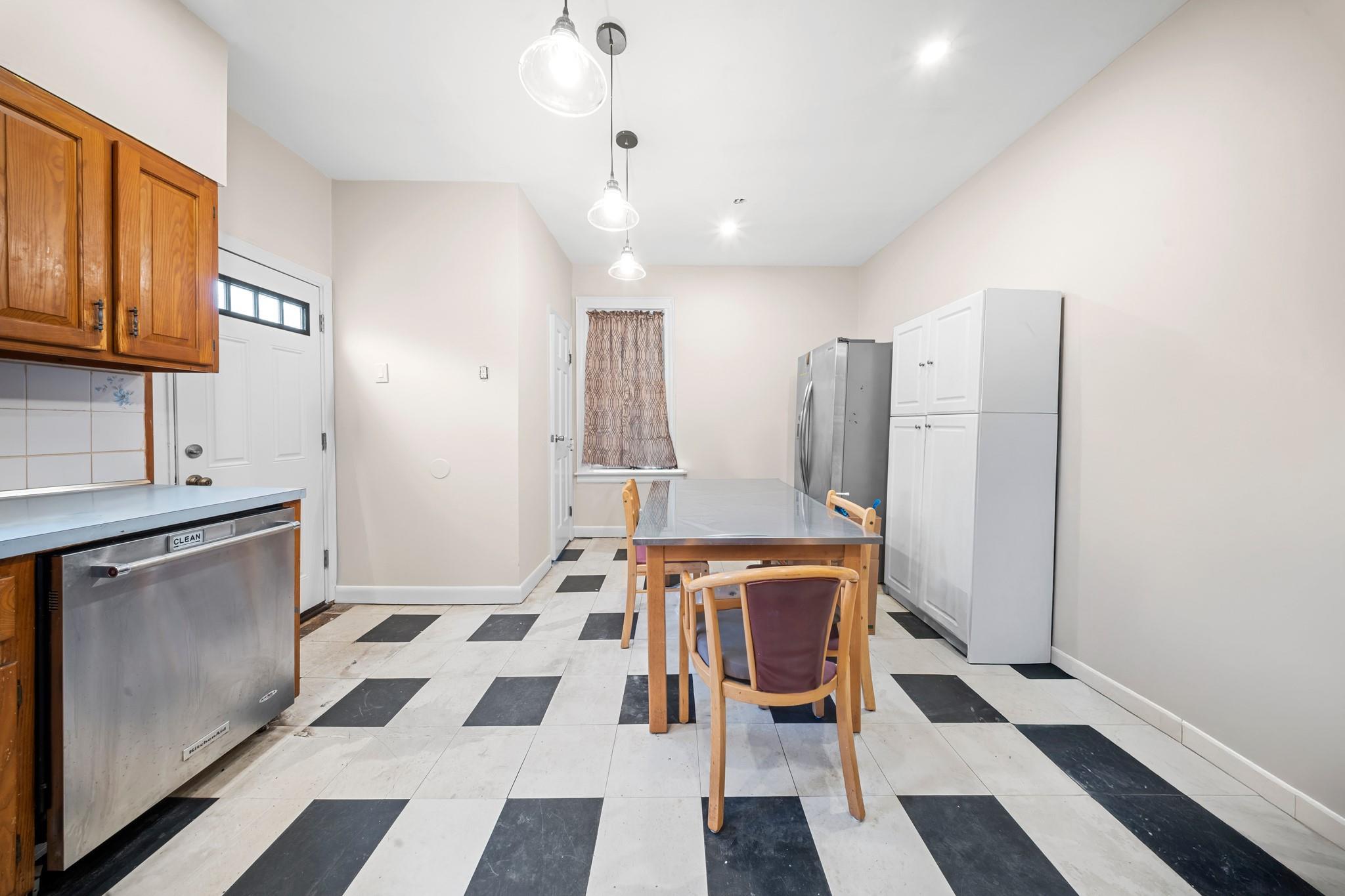 Single Family 32nd  Brooklyn, NY 11226, MLS-841797-13