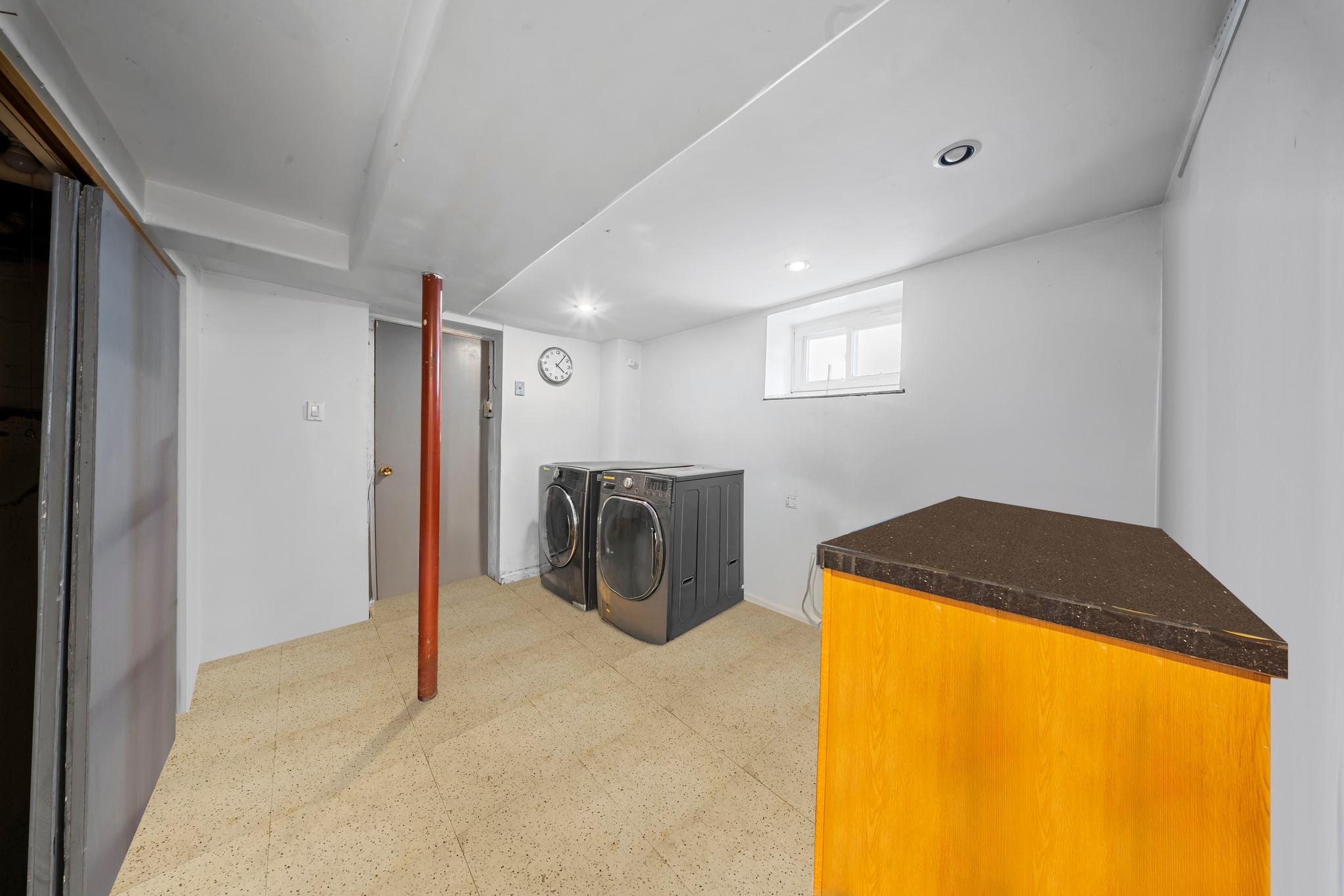 Single Family 32nd  Brooklyn, NY 11226, MLS-841797-26