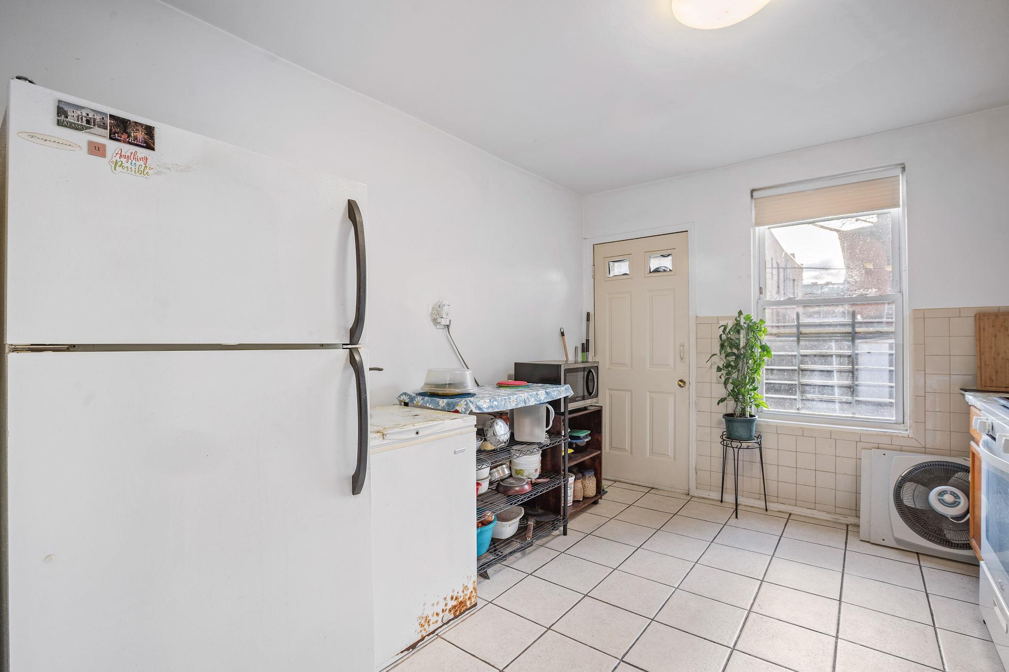 Single Family Shepherd  Brooklyn, NY 11208, MLS-841798-7