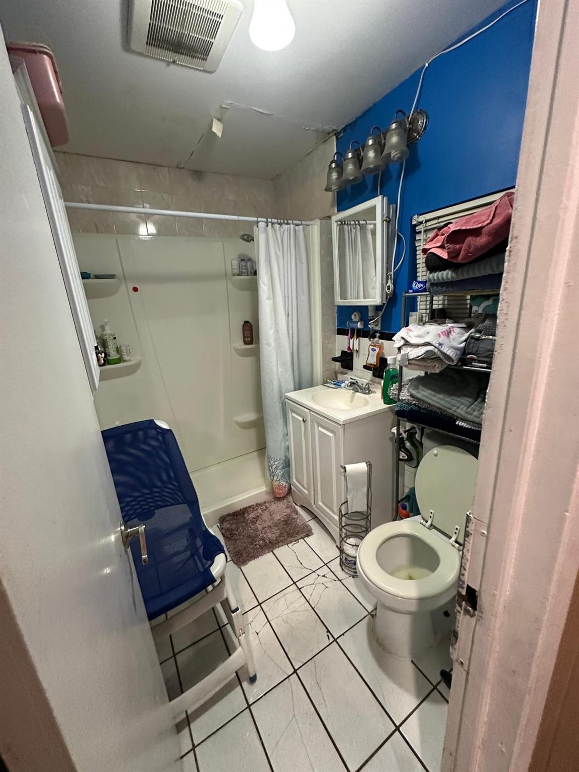 Single Family Street  Queens, NY 11368, MLS-841802-4