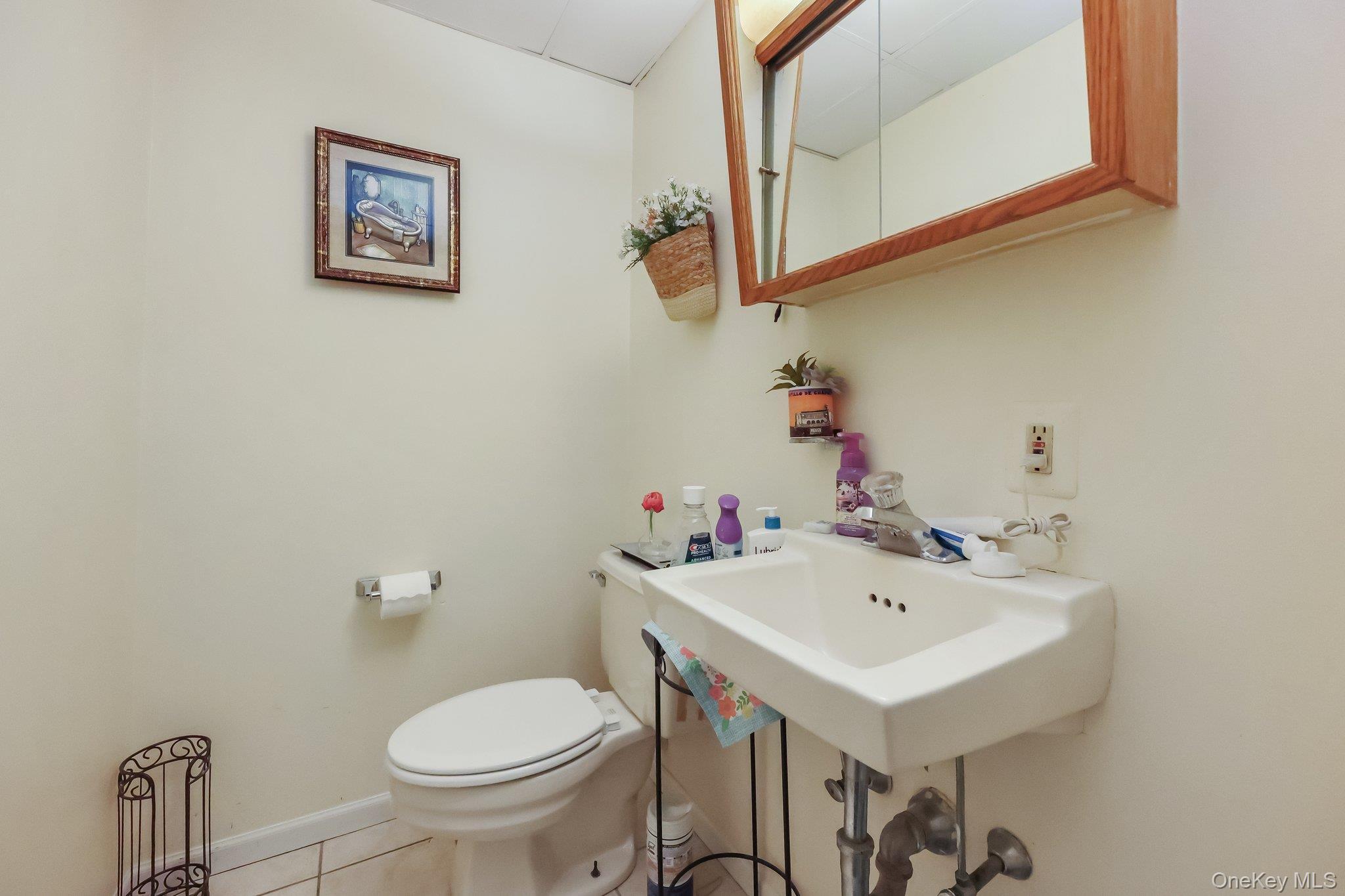 Single Family Washington  Westchester County, NY 10573, MLS-841809-16