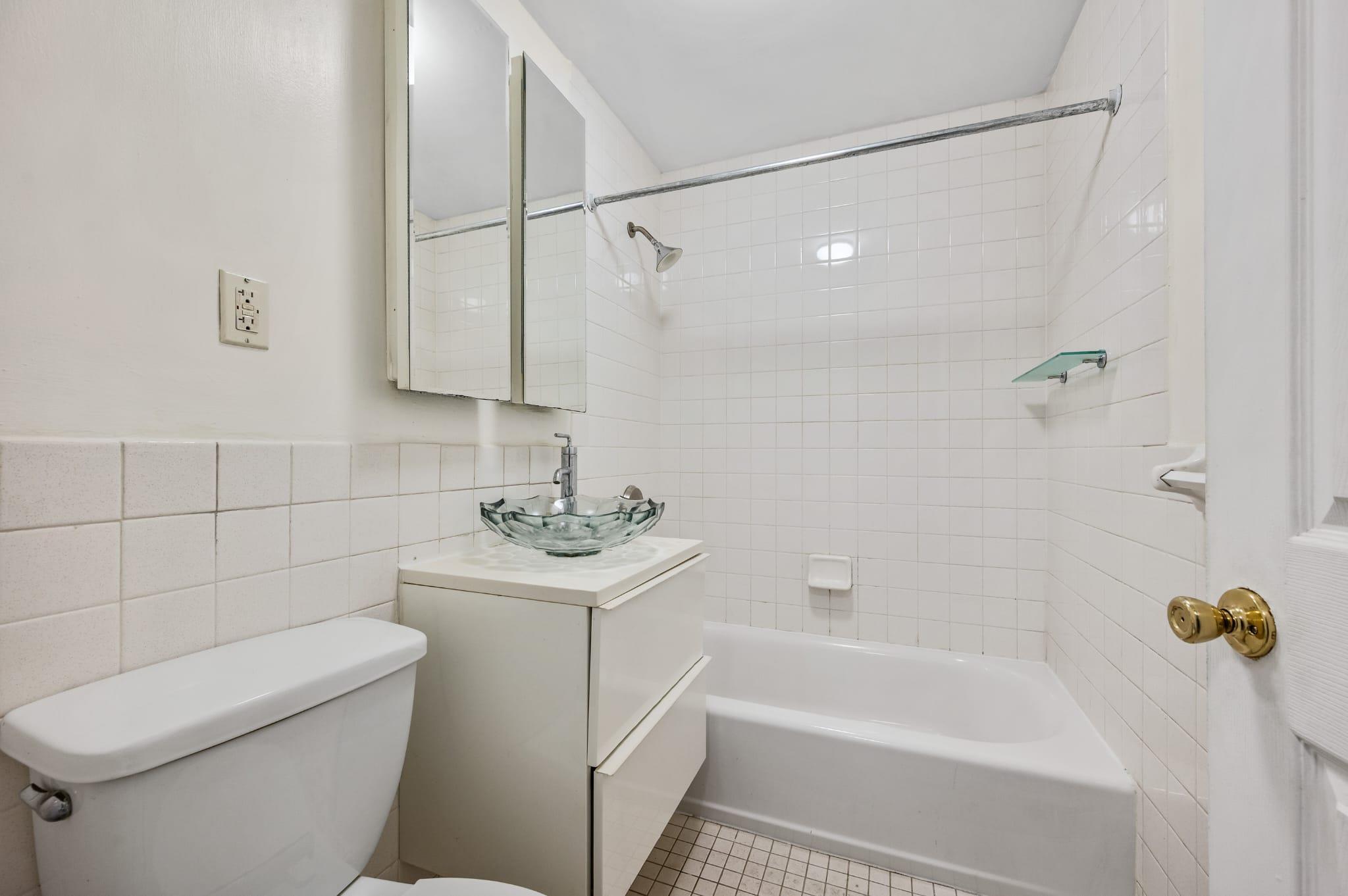 Single Family Hendrix  Brooklyn, NY 11207, MLS-841843-16
