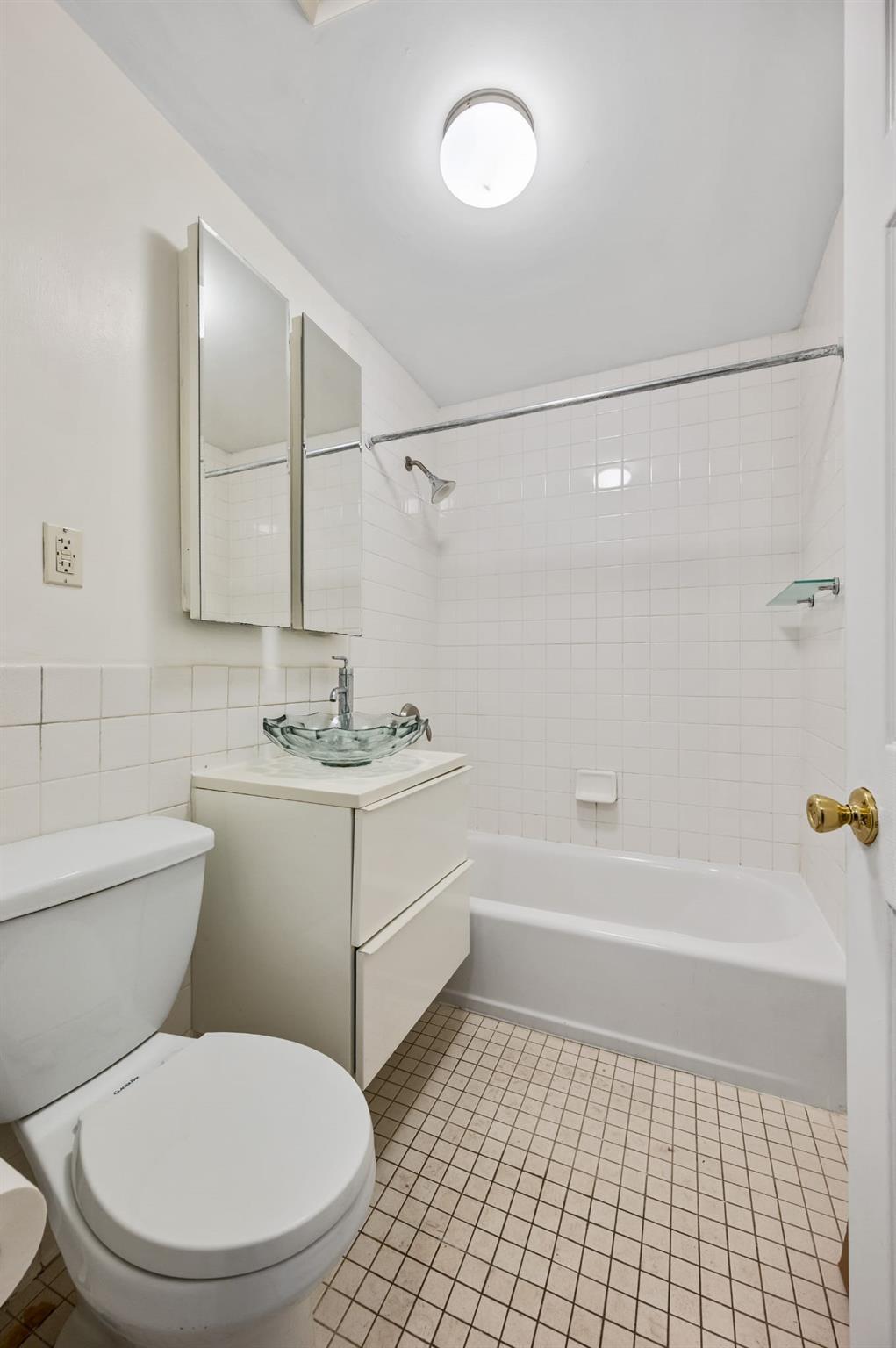 Single Family Hendrix  Brooklyn, NY 11207, MLS-841843-19