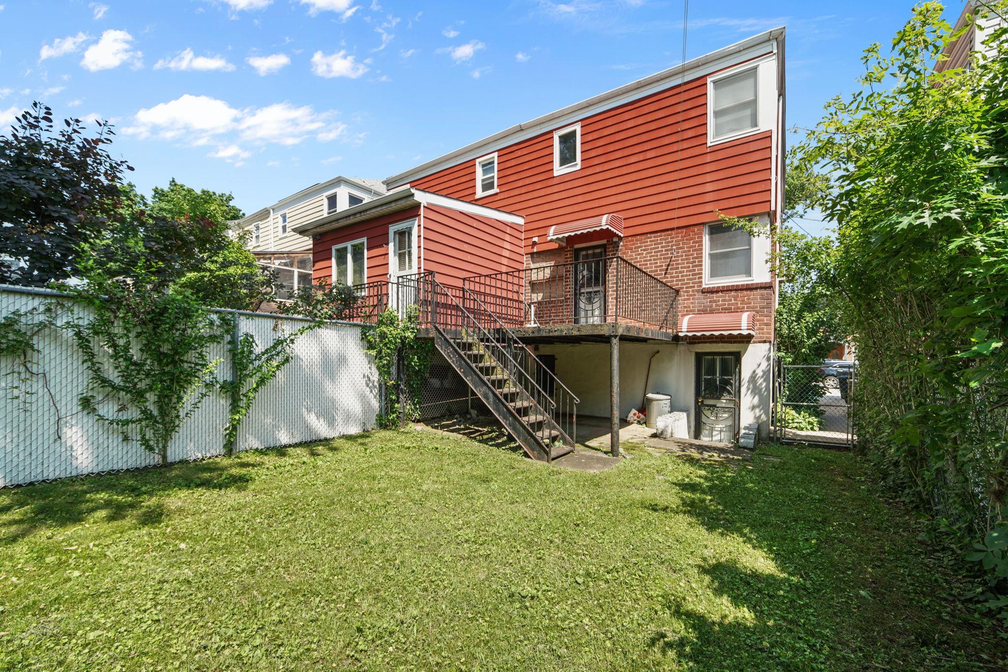 Single Family Fairmount  Bronx, NY 10465, MLS-841847-5
