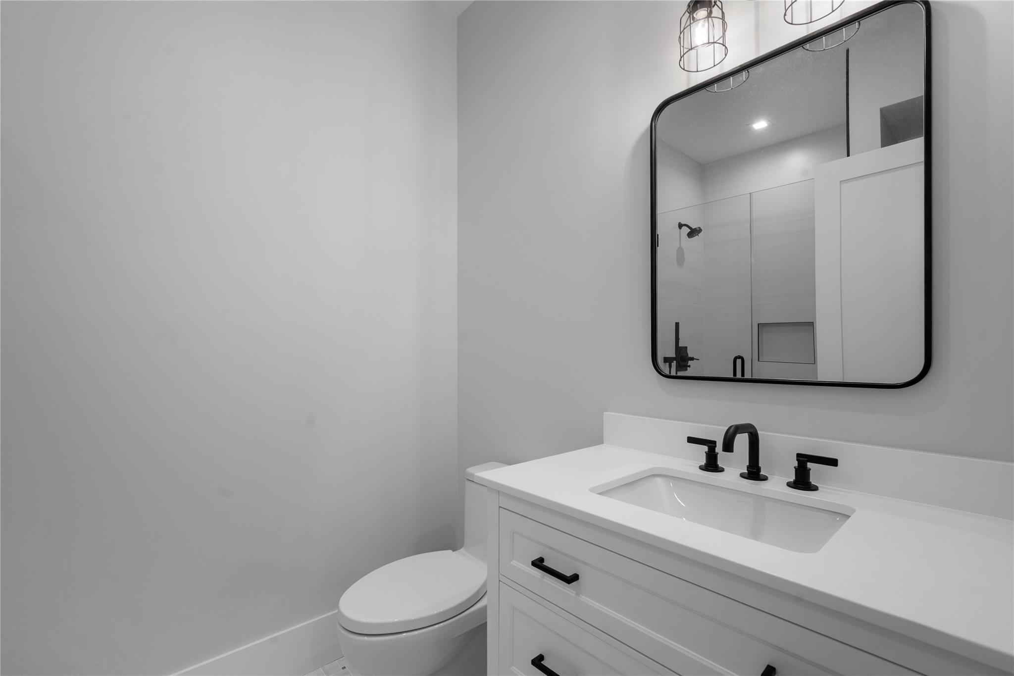 Single Family Montauk  Suffolk County, NY 11978, MLS-841852-17