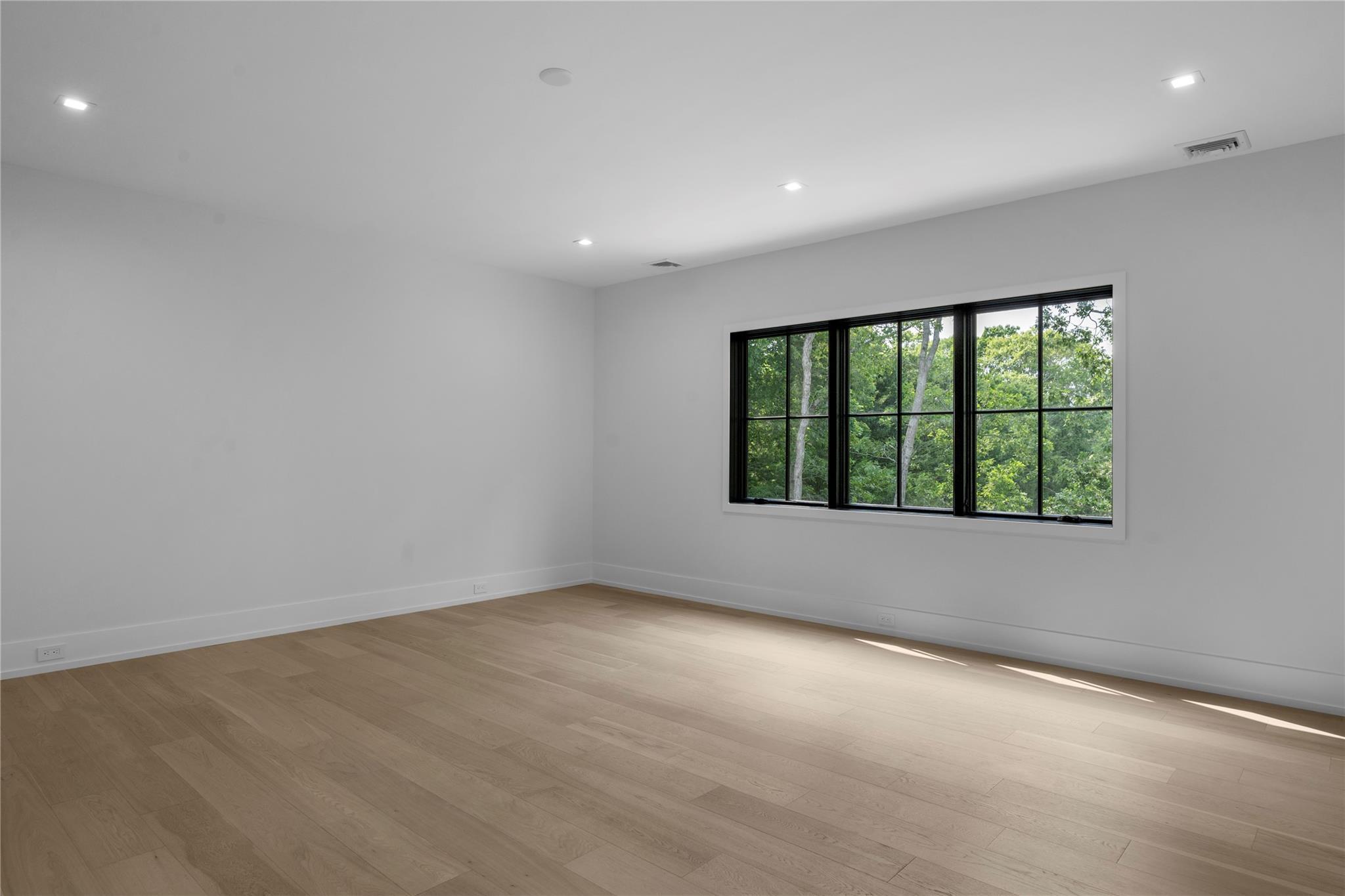 Single Family Montauk  Suffolk County, NY 11978, MLS-841852-19