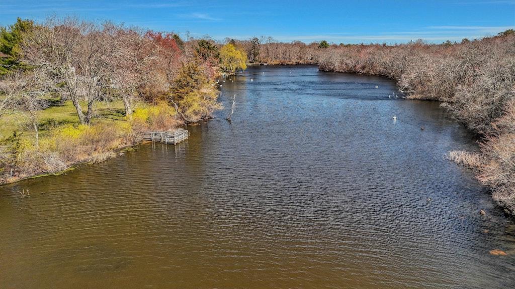 Single Family Main  Suffolk County, NY 11901, MLS-841854-43