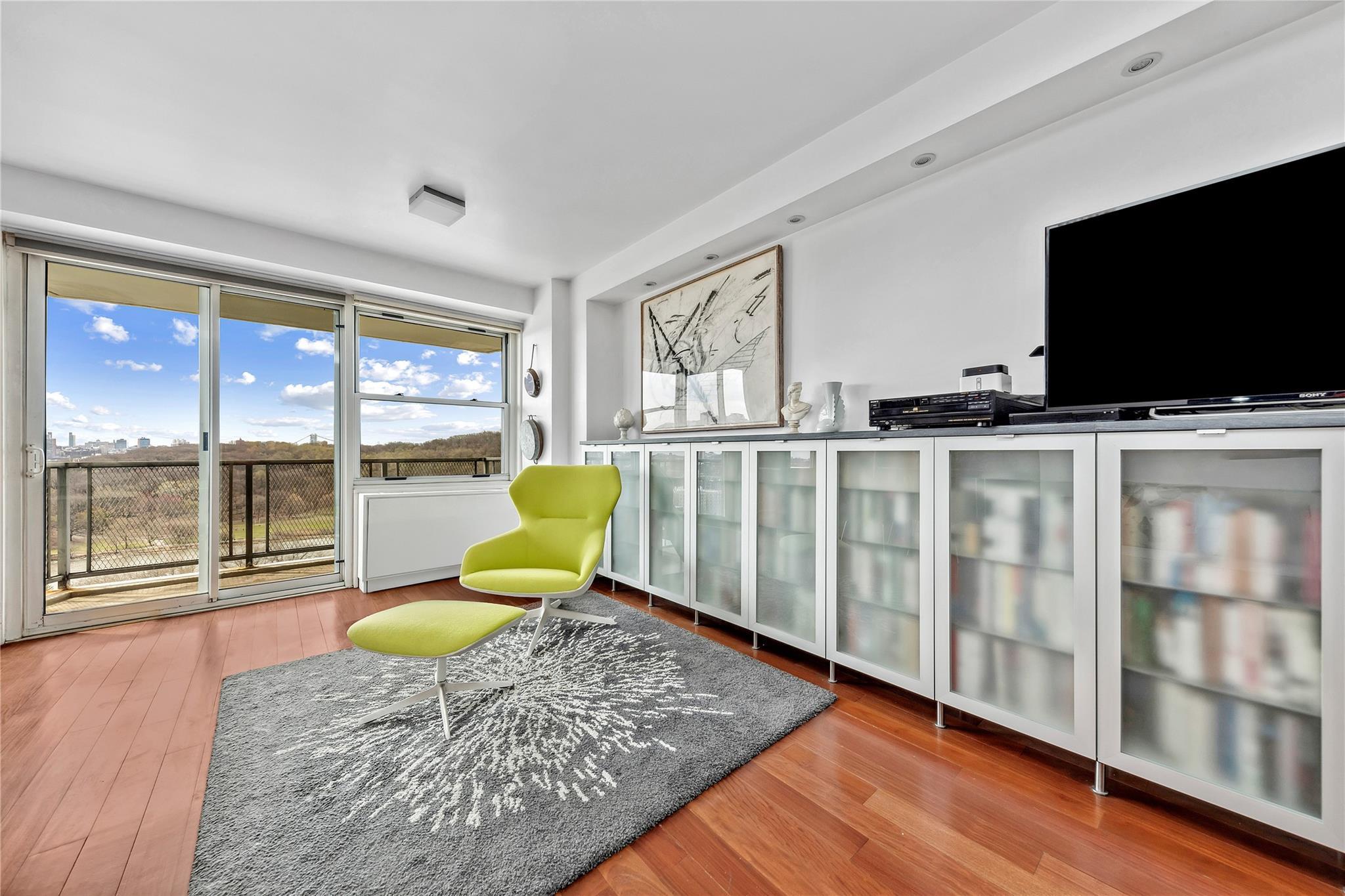 Coop Johnson  Bronx, NY 10463, MLS-841864-4