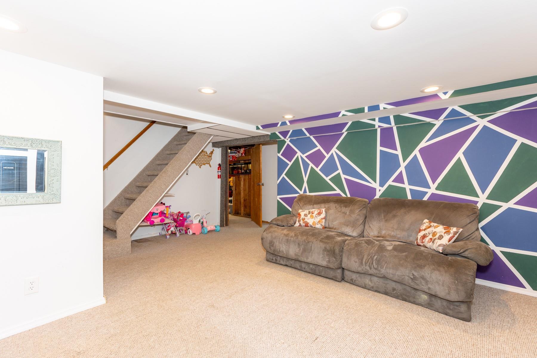 Single Family Dena  Suffolk County, NY 11715, MLS-841901-16