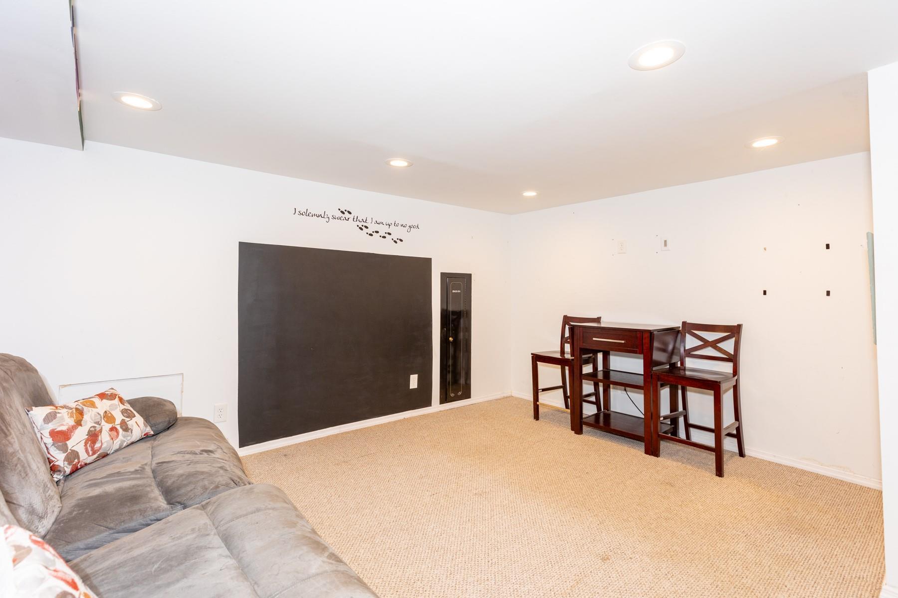 Single Family Dena  Suffolk County, NY 11715, MLS-841901-17