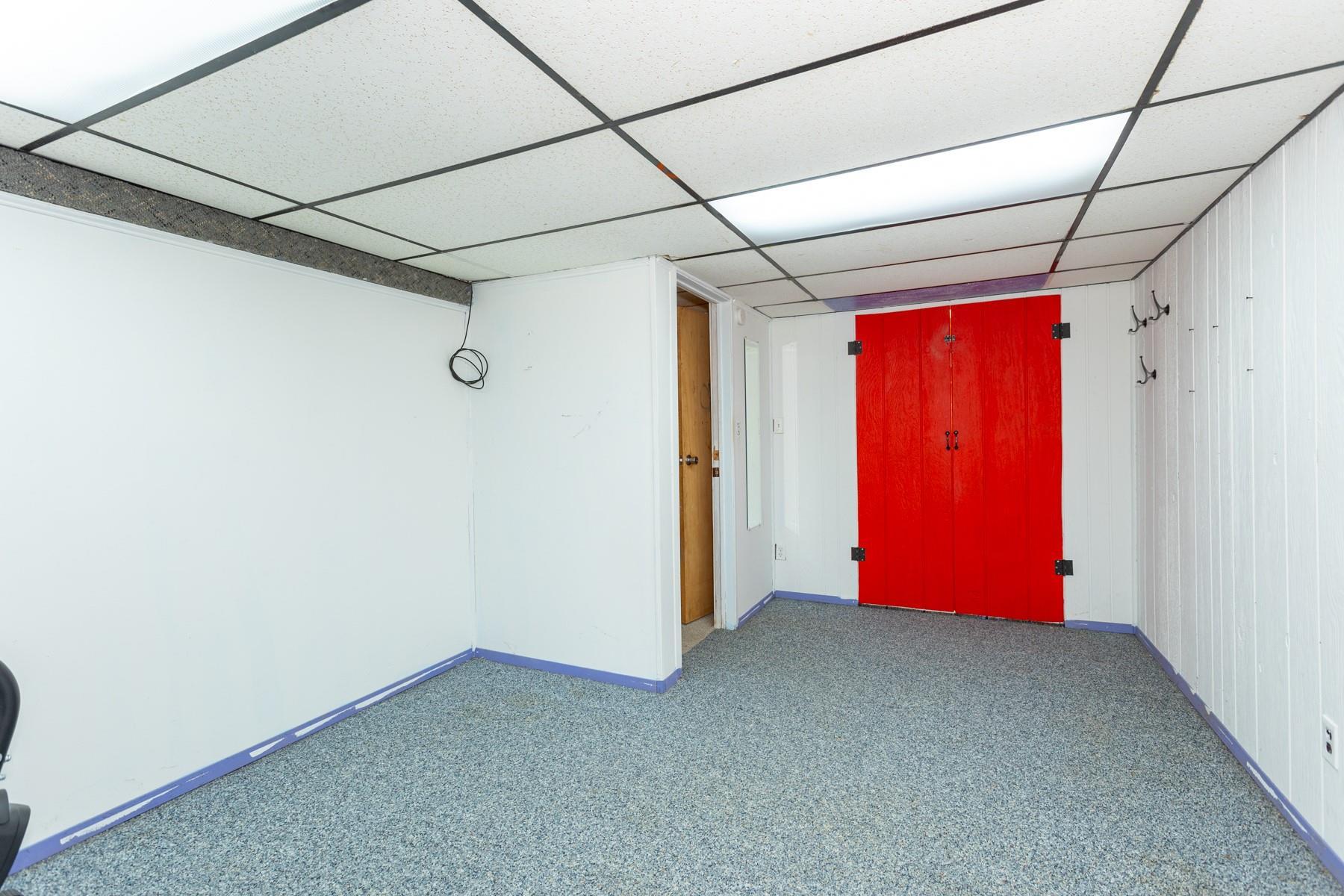 Single Family Dena  Suffolk County, NY 11715, MLS-841901-18