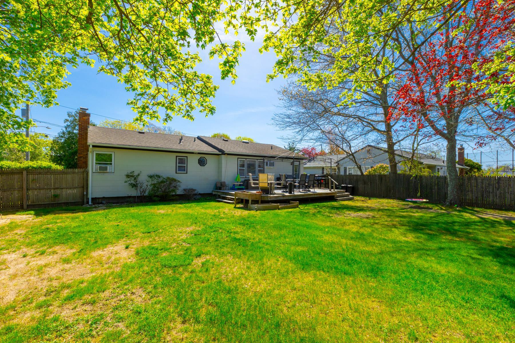 Single Family Dena  Suffolk County, NY 11715, MLS-841901-20