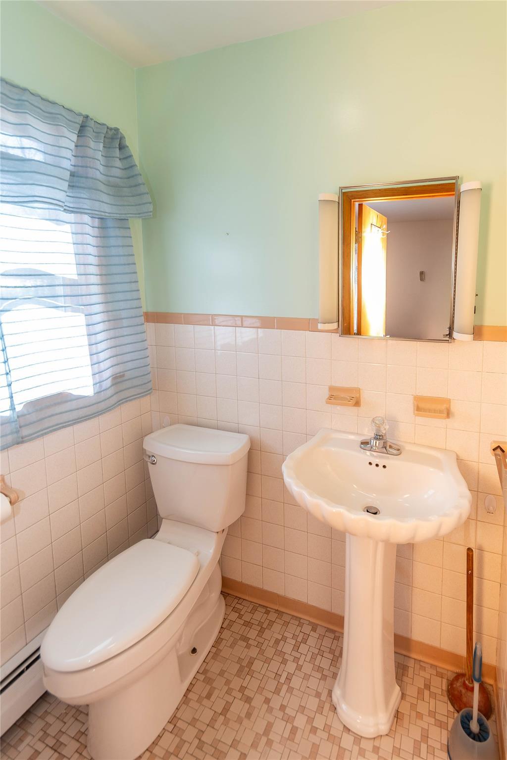 Single Family Short Hill  Dutchess County, NY 12603, MLS-841954-14