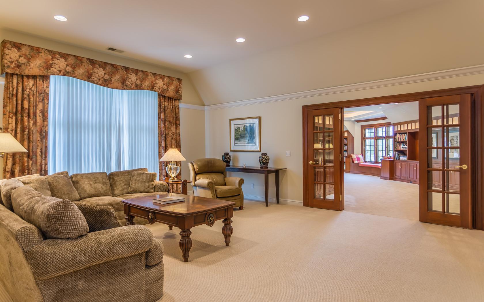 Single Family Penwood  Westchester County, NY 10549, MLS-841959-23