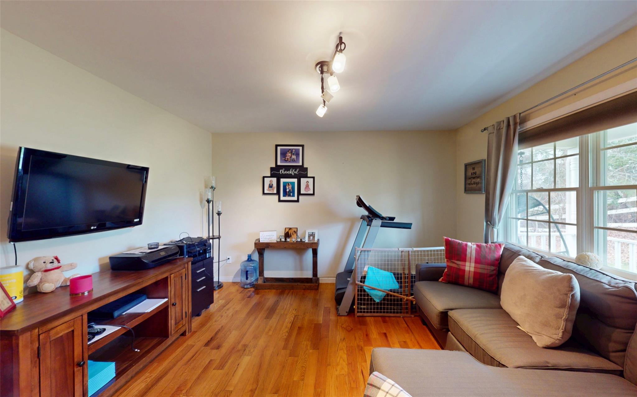 Single Family Sean  Orange County, NY 12575, MLS-841990-25