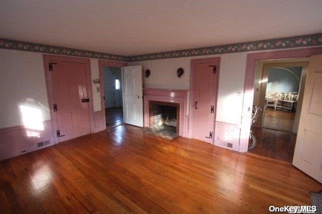 Single Family Deer Park  Suffolk County, NY 11746, MLS-842036-10