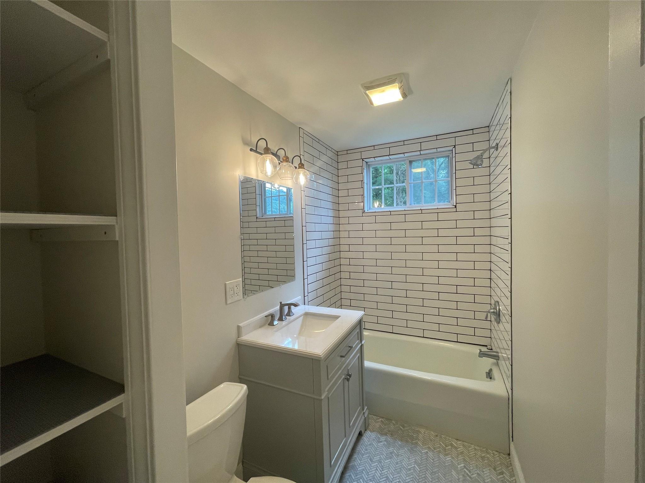 Single Family Deer Park  Suffolk County, NY 11746, MLS-842036-23