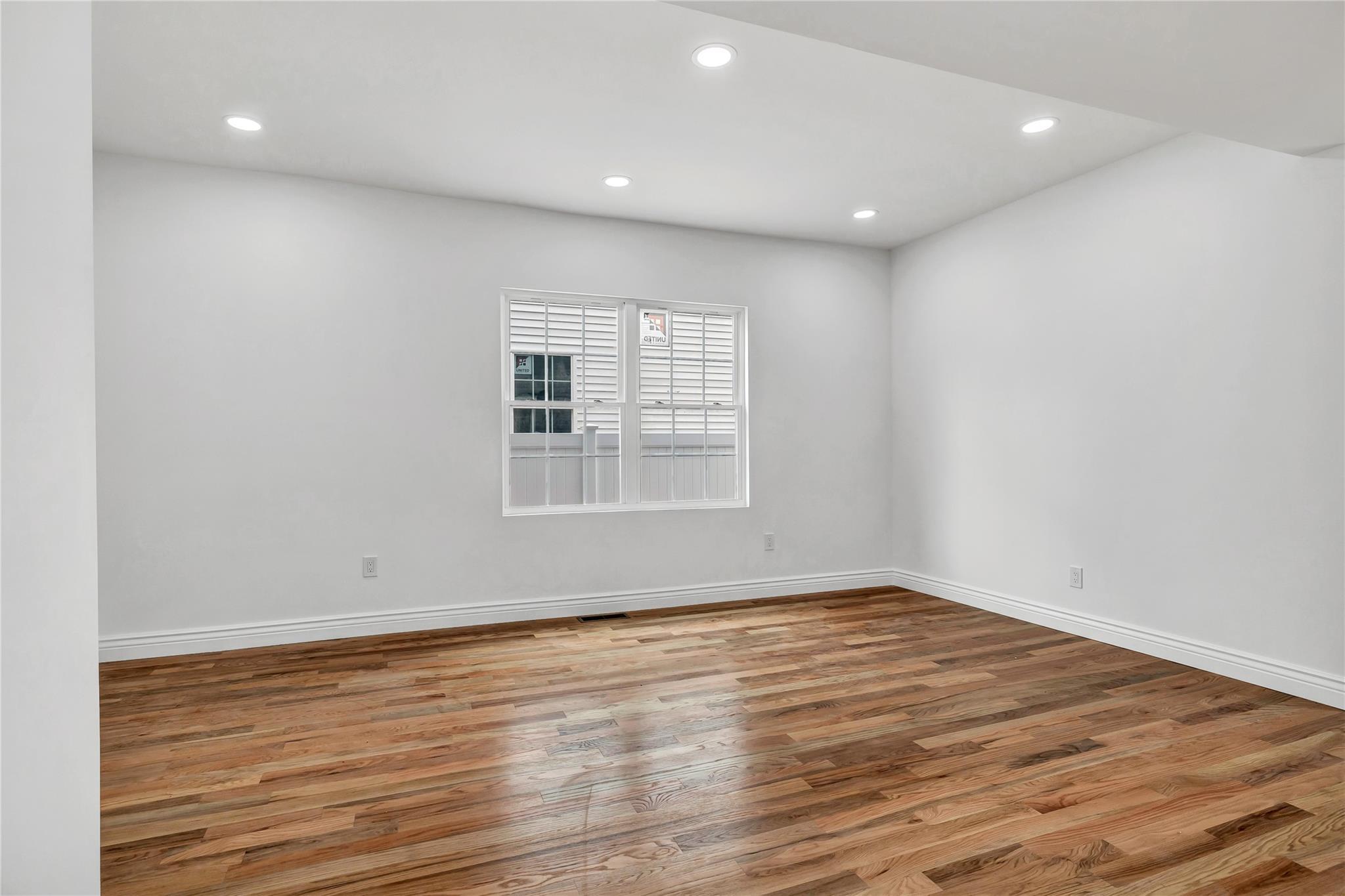 Single Family Sterling  Nassau County, NY 11550, MLS-842037-12