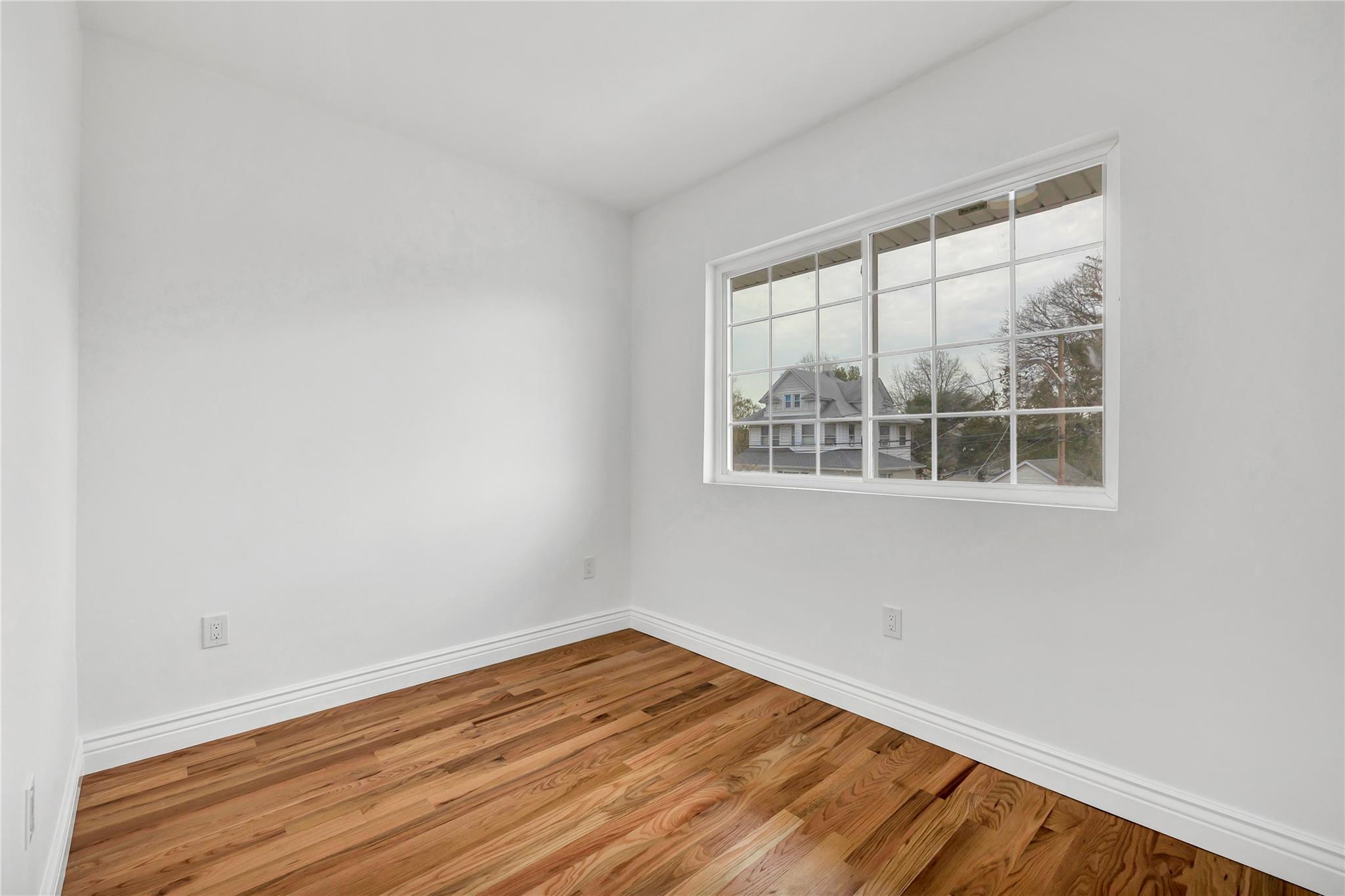 Single Family Sterling  Nassau County, NY 11550, MLS-842037-15