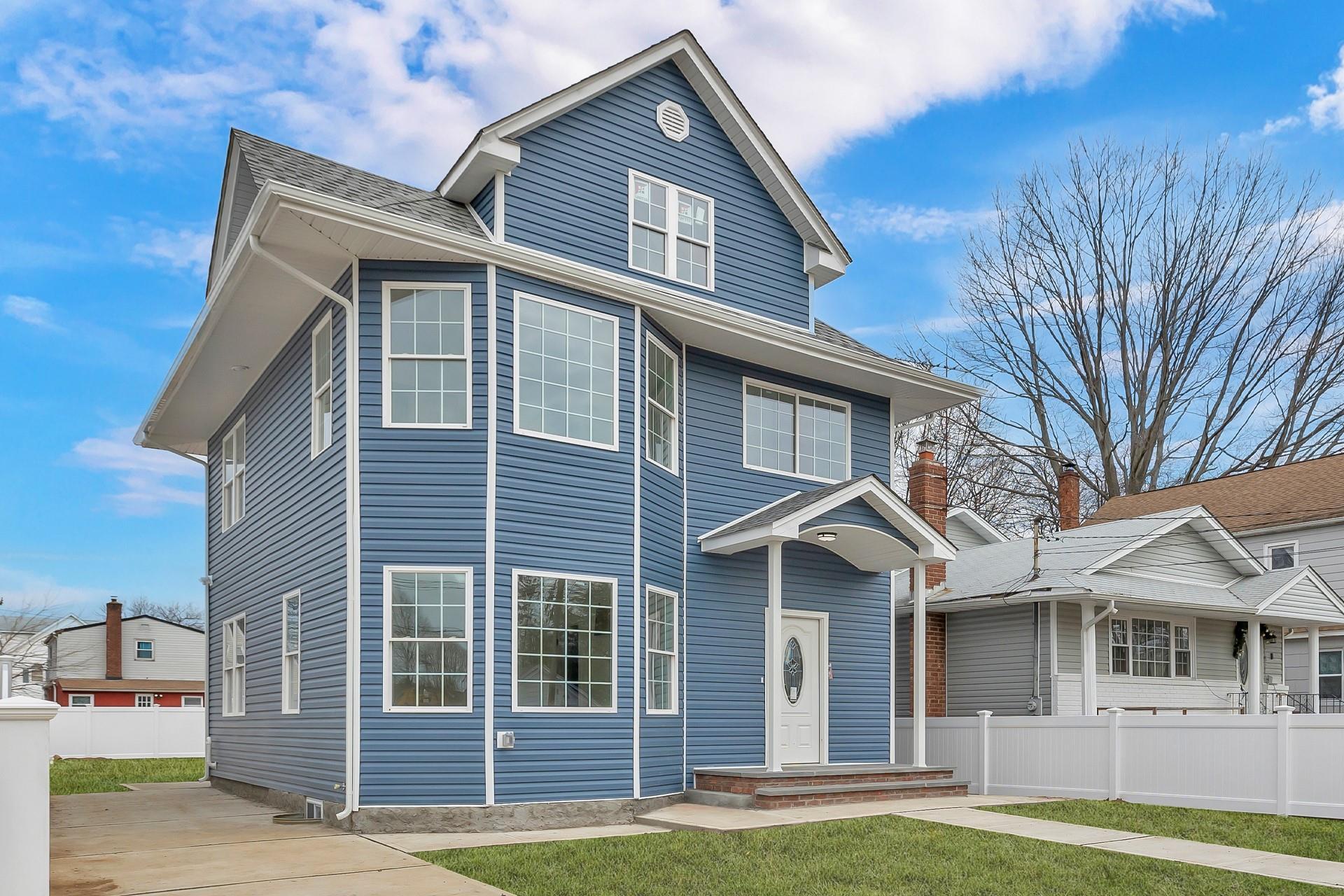 Single Family Sterling  Nassau County, NY 11550, MLS-842037-32