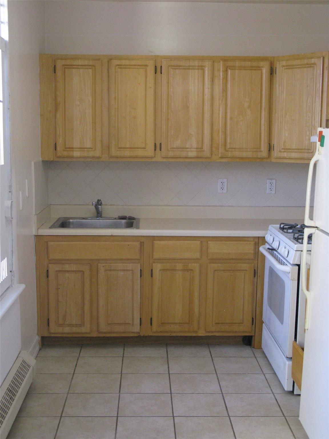 Coop Broome  Manhattan, NY 10002, MLS-842065-13