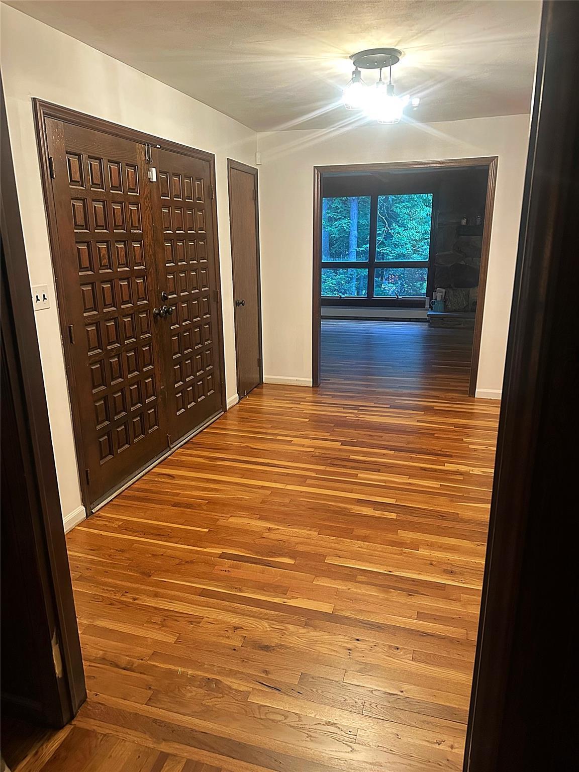 Single Family Cliff  Suffolk County, NY 11777, MLS-842068-11