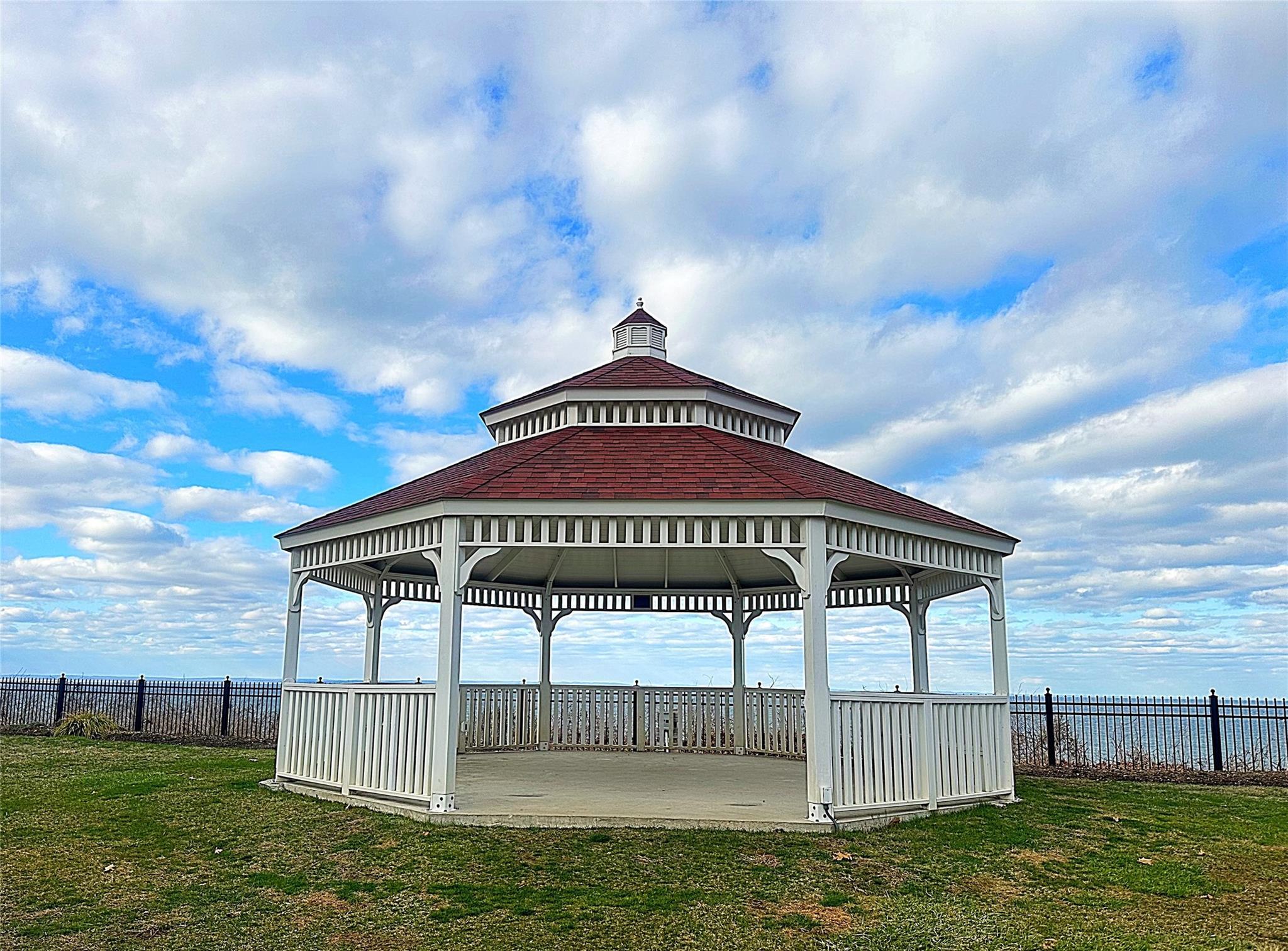 Single Family Cliff  Suffolk County, NY 11777, MLS-842068-15