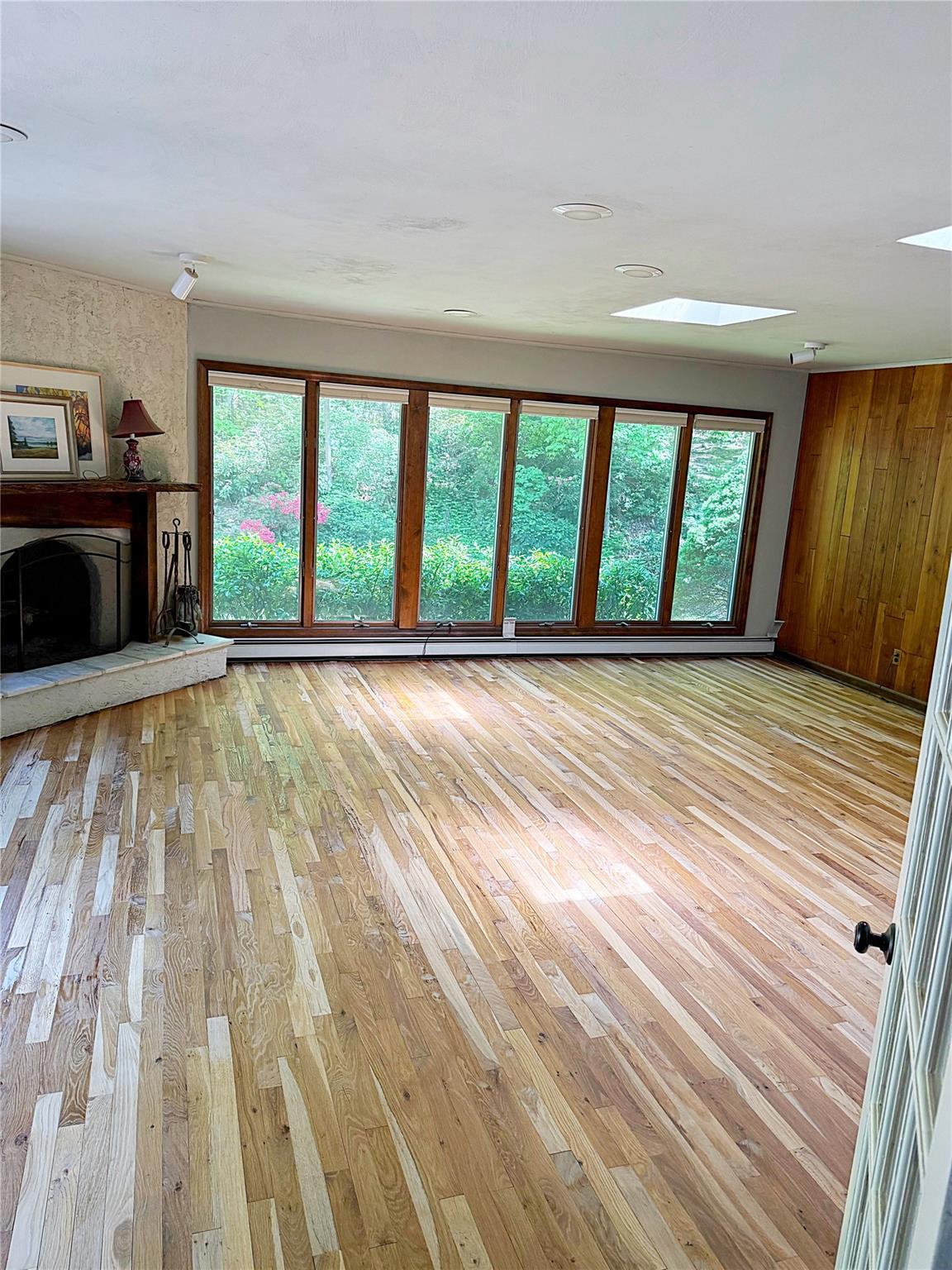 Single Family Cliff  Suffolk County, NY 11777, MLS-842068-9