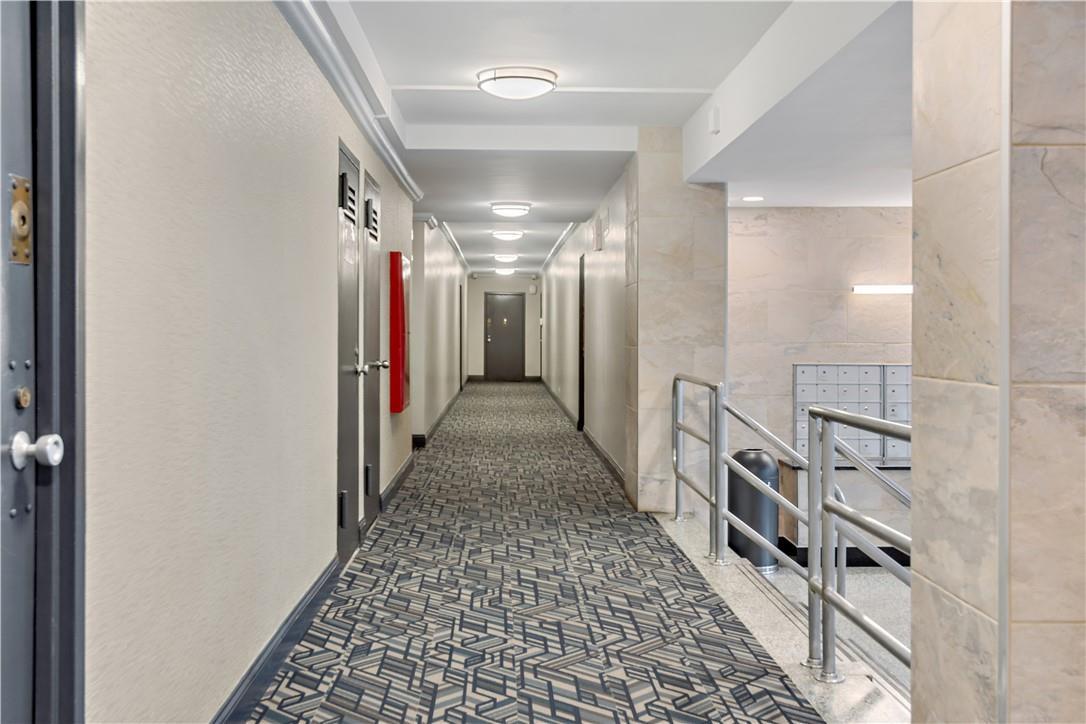Coop Boynton  Bronx, NY 10473, MLS-842072-25