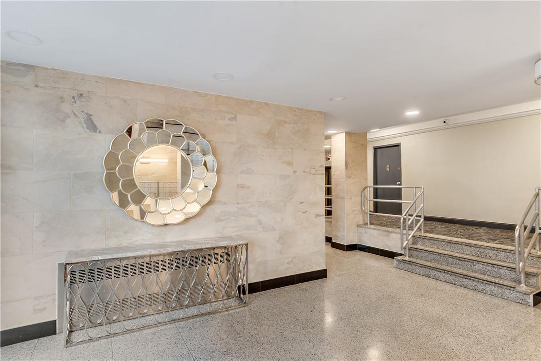 Coop Boynton  Bronx, NY 10473, MLS-842072-26