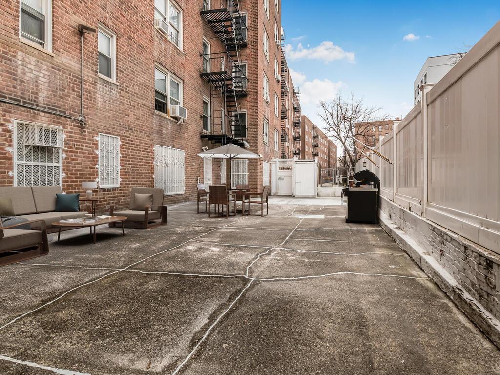 Coop Kingsbridge  Bronx, NY 10463, MLS-842080-2