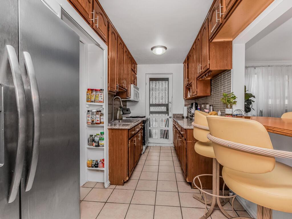 Coop Kingsbridge  Bronx, NY 10463, MLS-842080-8