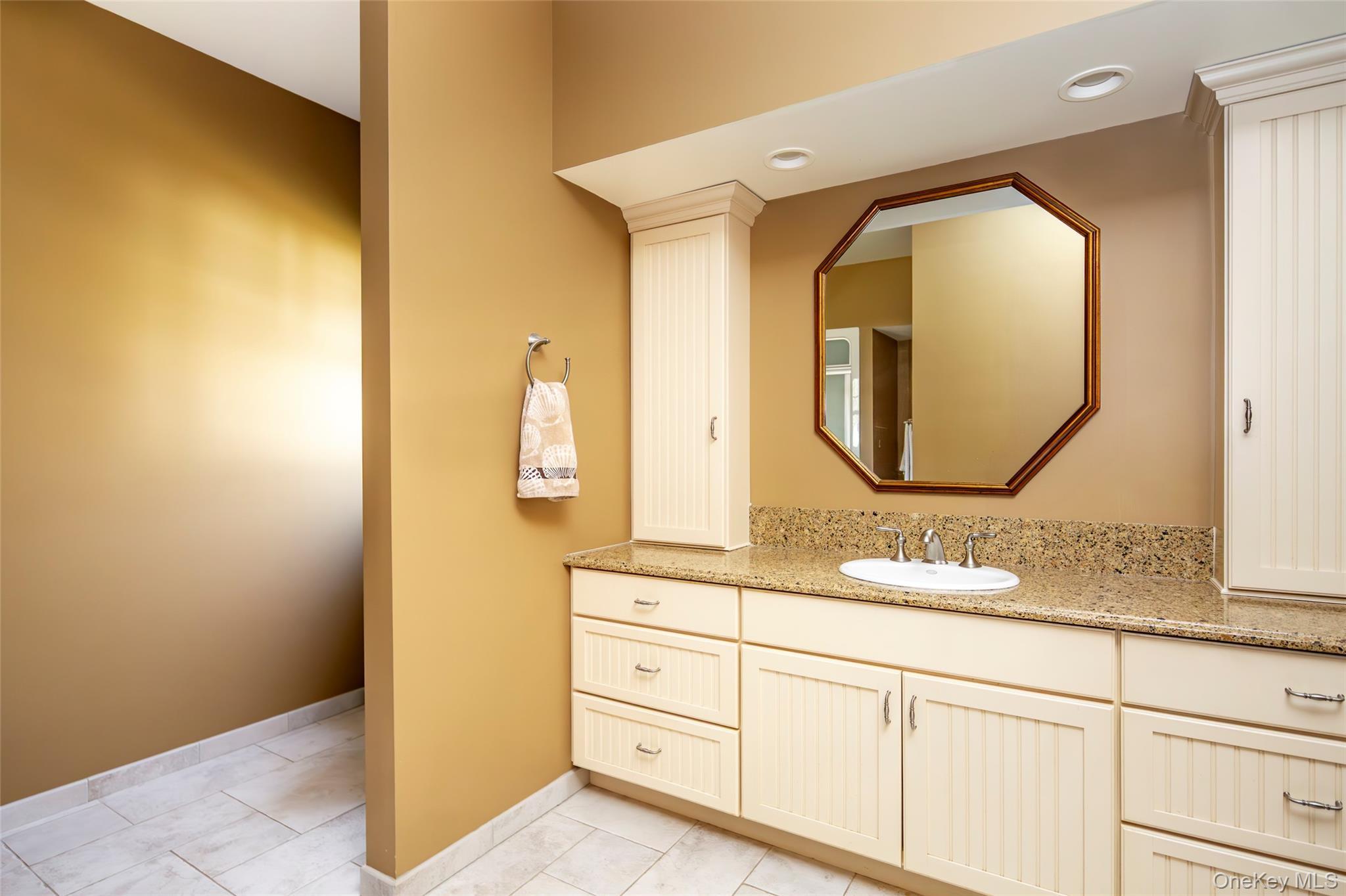 Single Family Country Club Suffolk County, NY 11964, MLS-842082-22