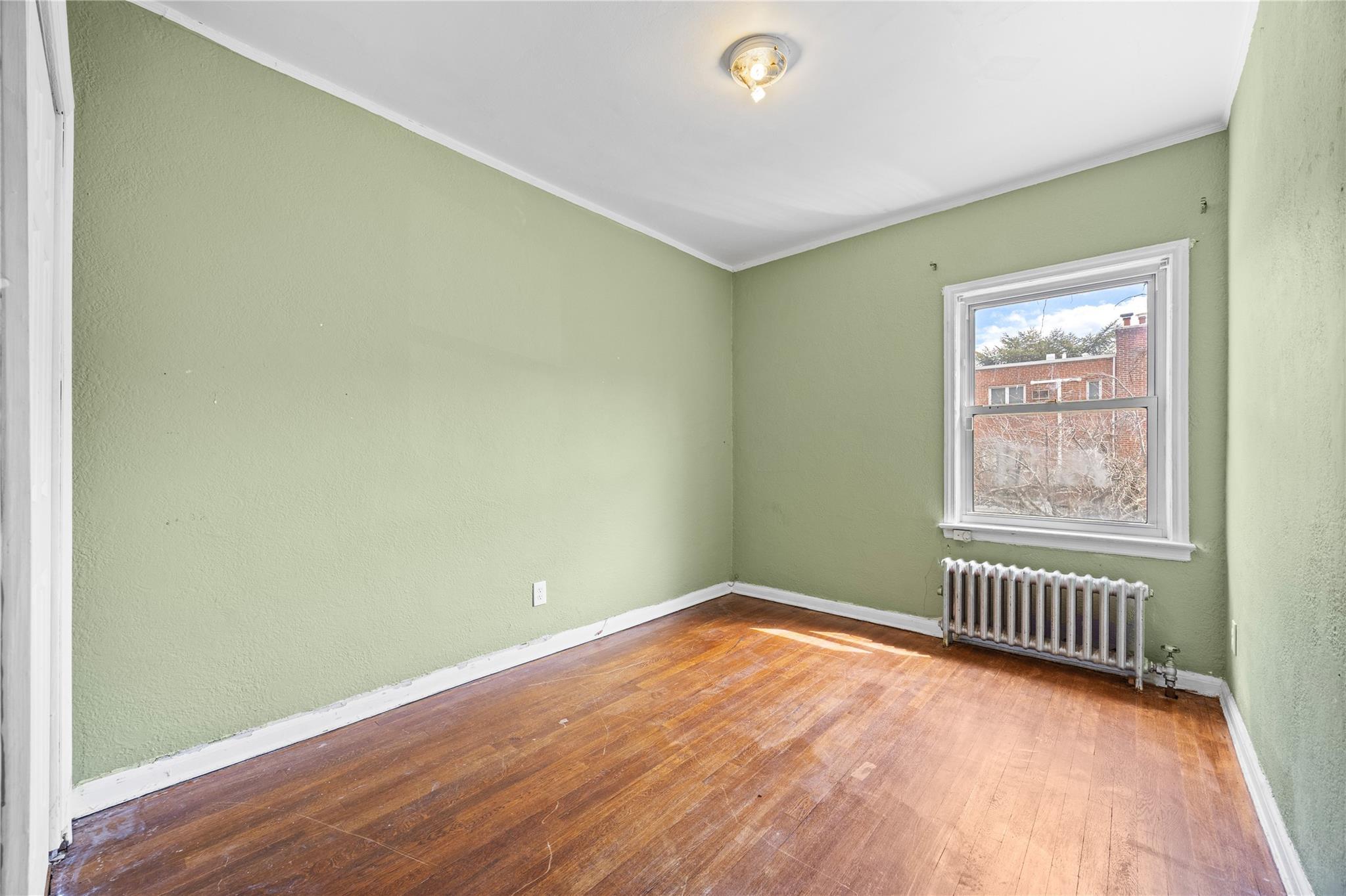 Single Family 45th  Queens, NY 11105, MLS-842086-8
