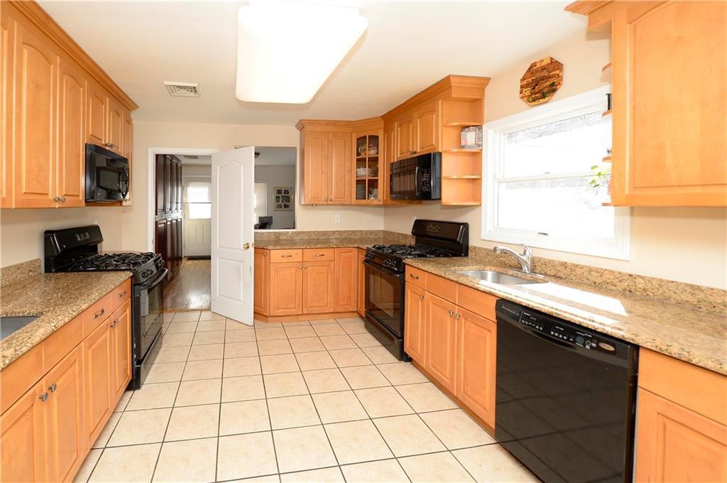 Single Family Dolson  Rockland County, NY 10952, MLS-842089-7