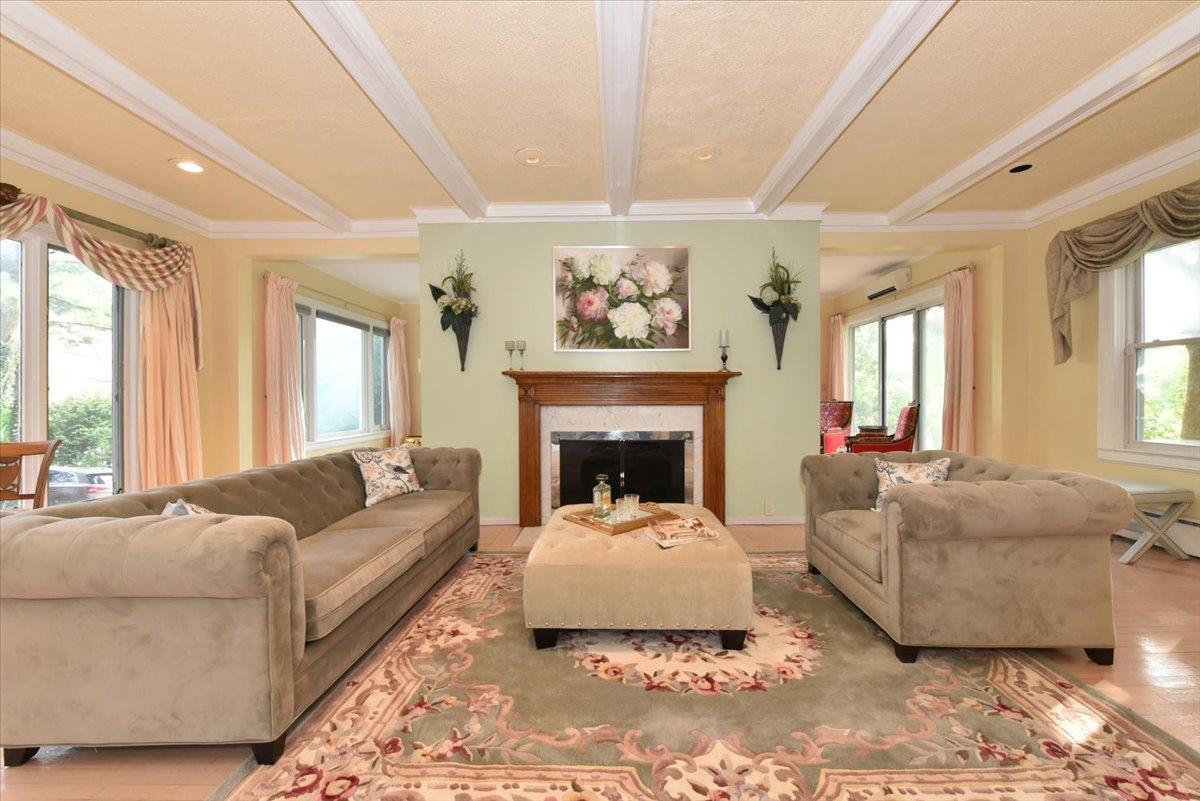 Single Family Magnolia  Nassau County, NY 11021, MLS-842091-11