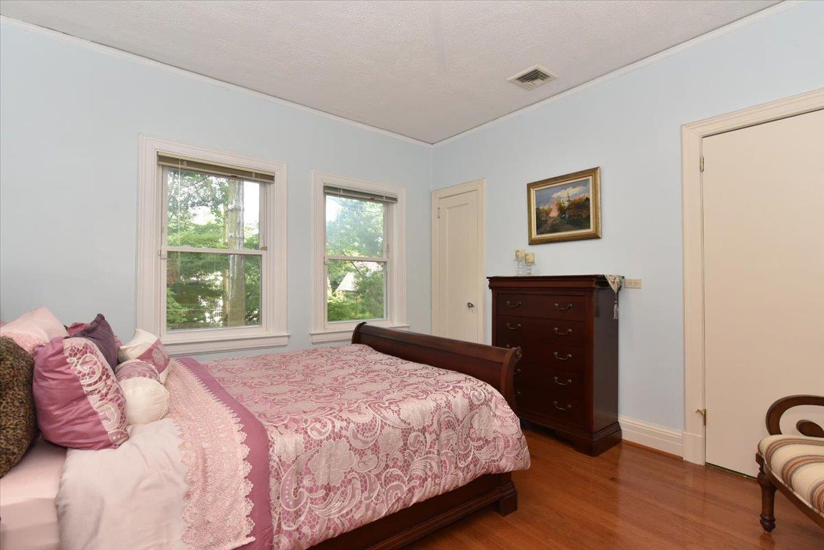 Single Family Magnolia  Nassau County, NY 11021, MLS-842091-28