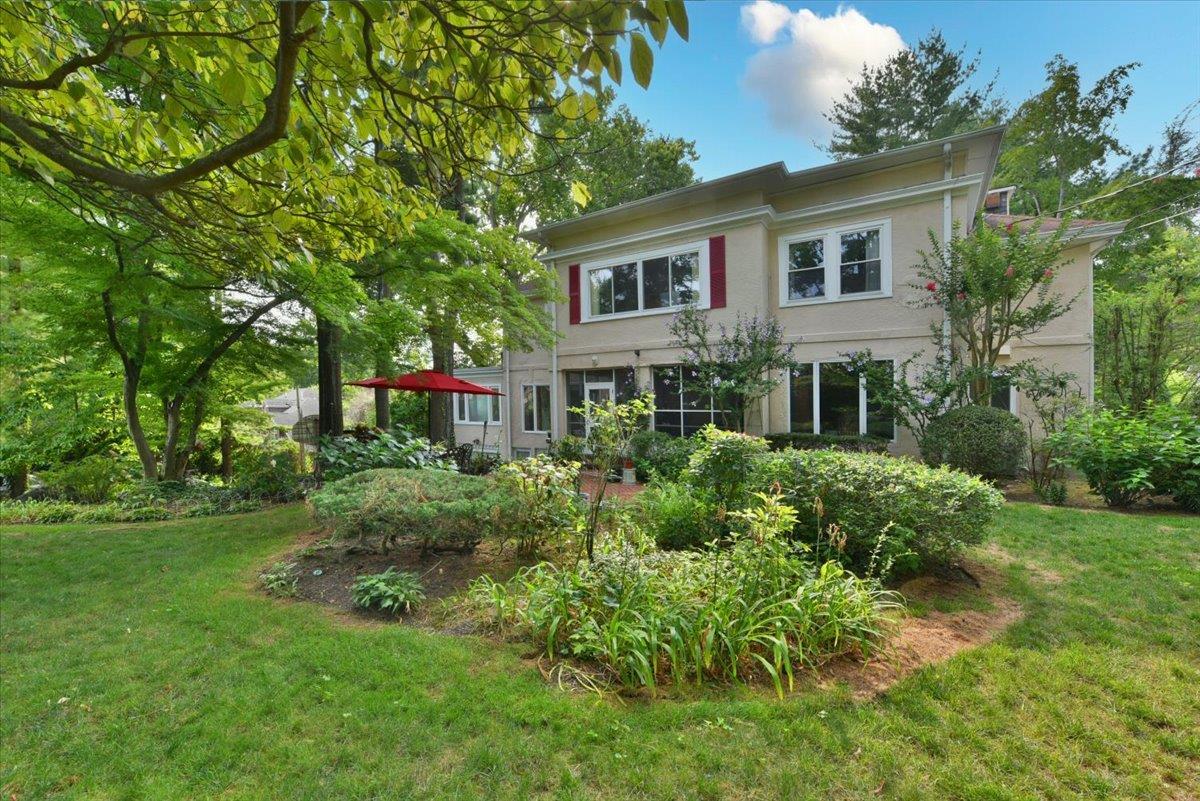 Single Family Magnolia  Nassau County, NY 11021, MLS-842091-34