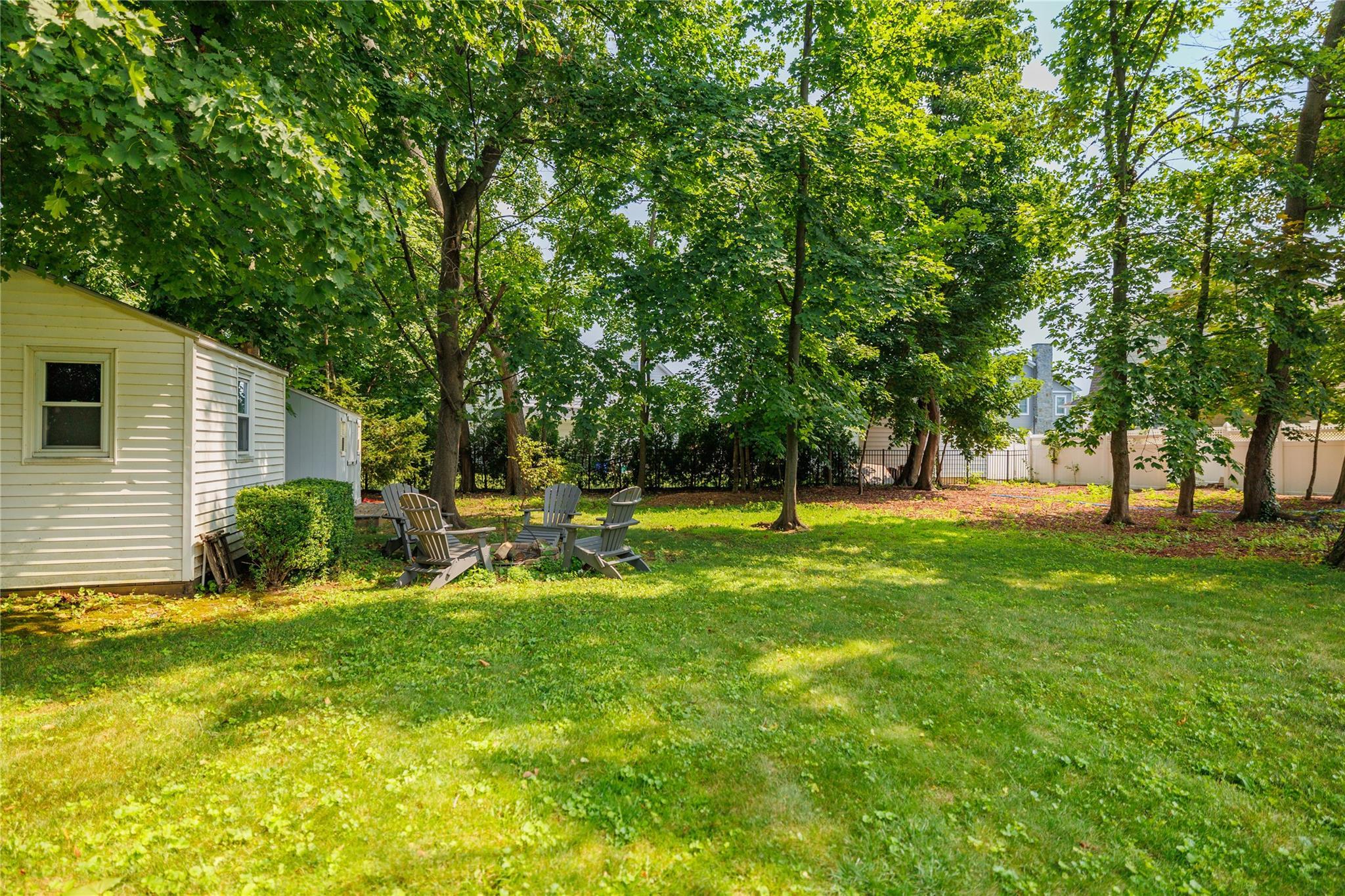 Single Family Village  Nassau County, NY 11570, MLS-842111-40