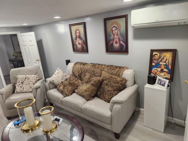 Single Family 101  Queens, NY 11416, MLS-842112-13