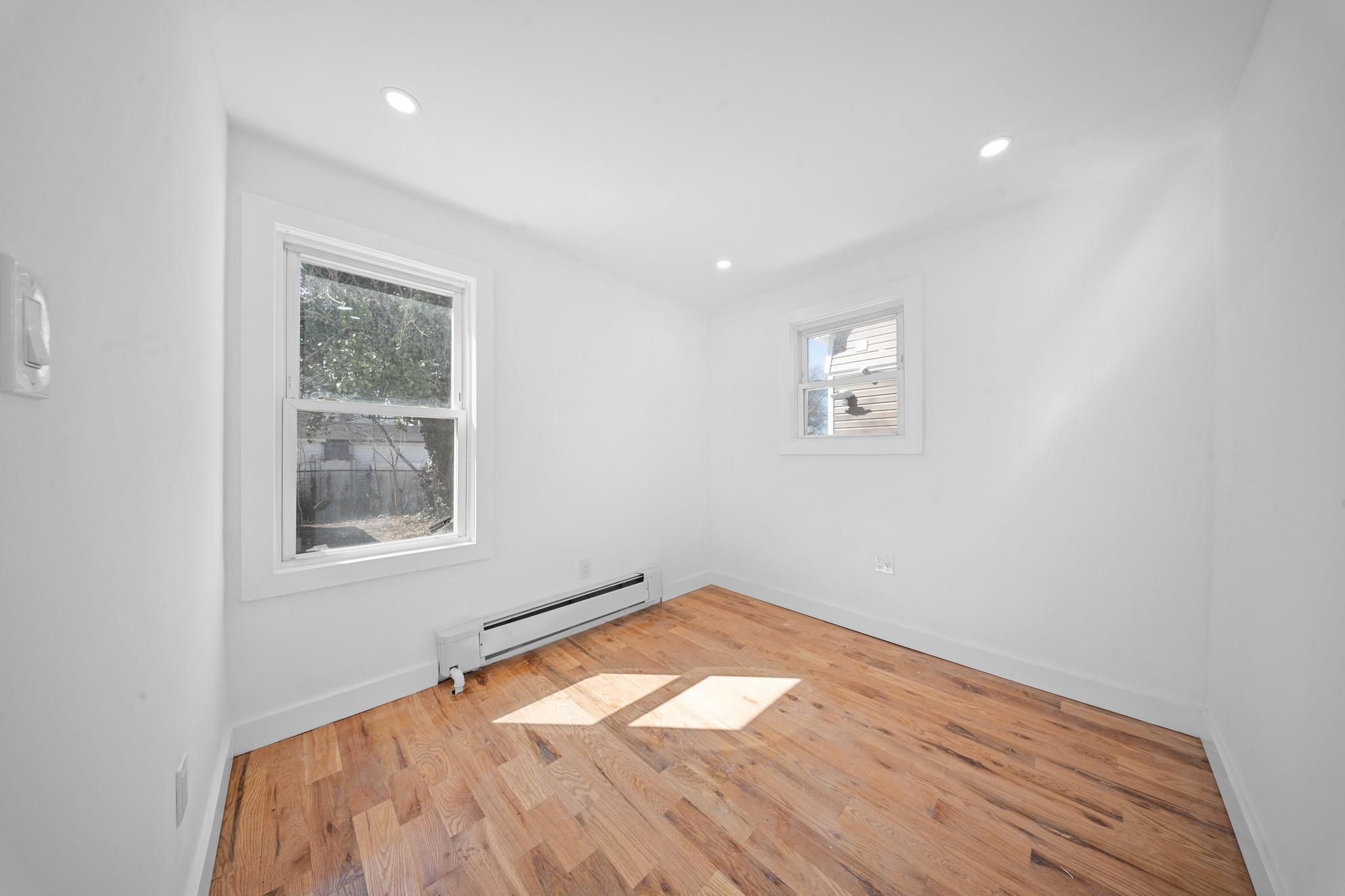 Single Family 140 Street  Queens, NY 11436, MLS-842128-16