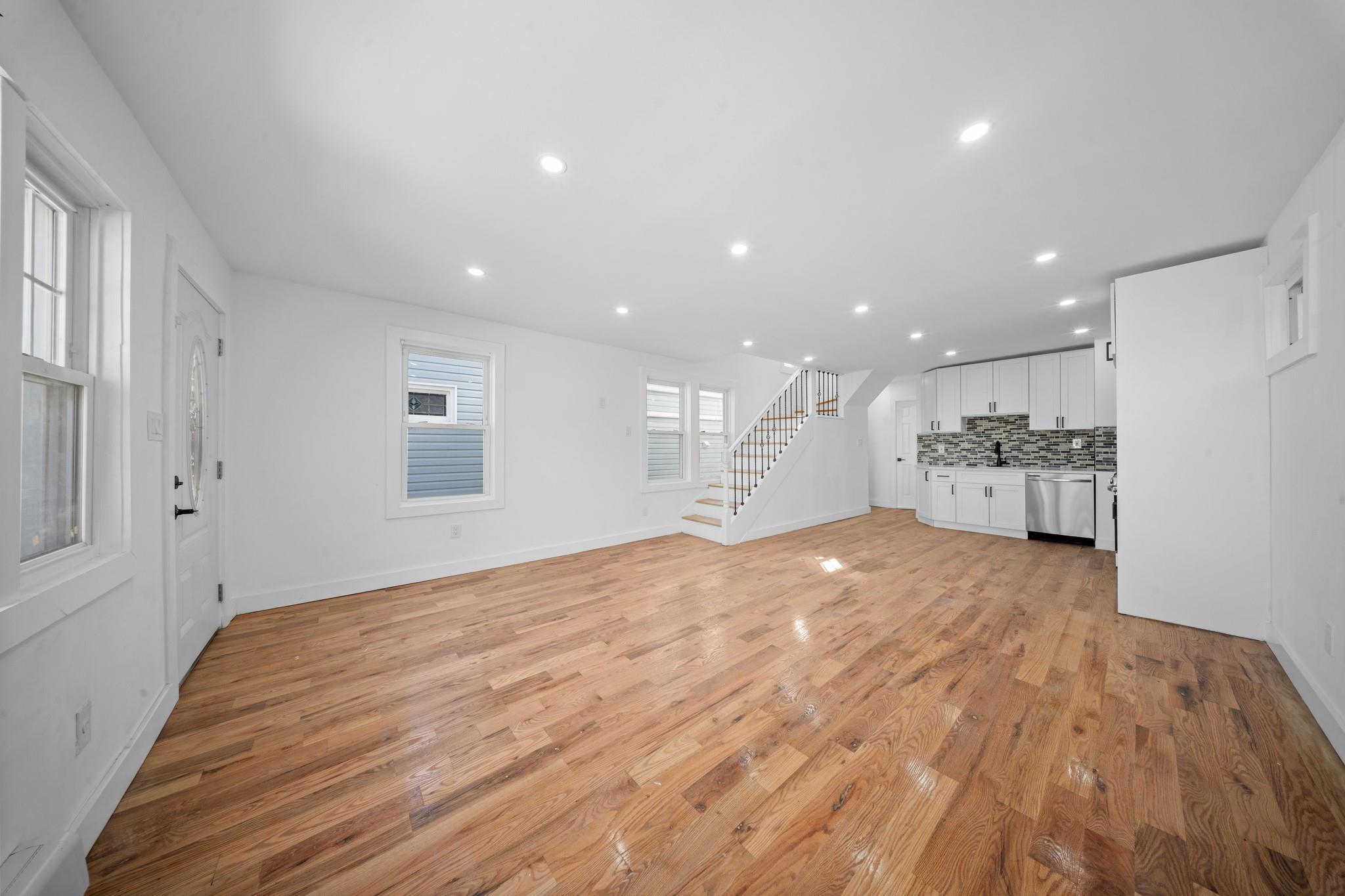 Single Family 140 Street  Queens, NY 11436, MLS-842128-20