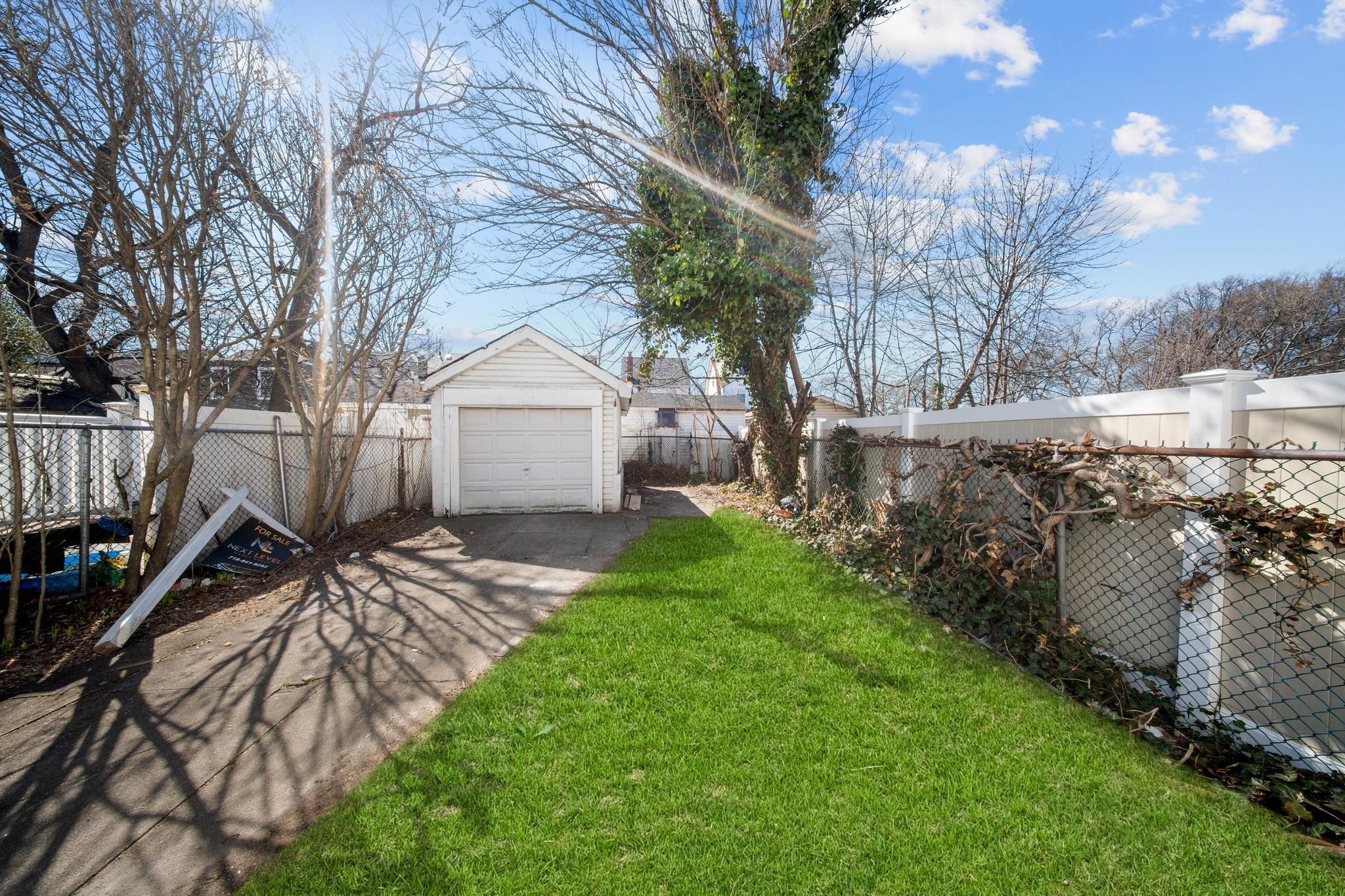 Single Family 140 Street  Queens, NY 11436, MLS-842128-32